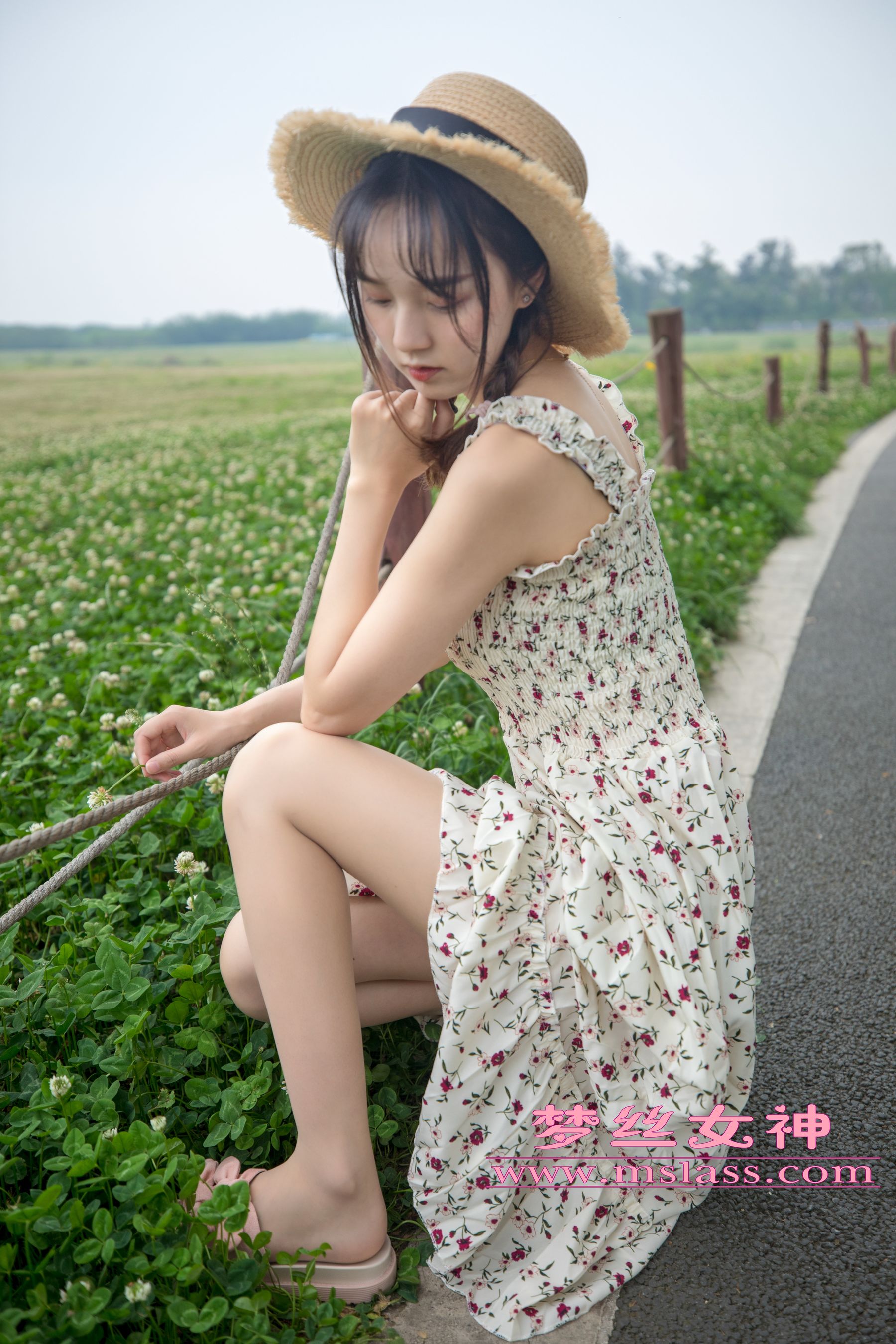 [梦丝女神MSLASS]  玥玥 田园的萌妹_第5张