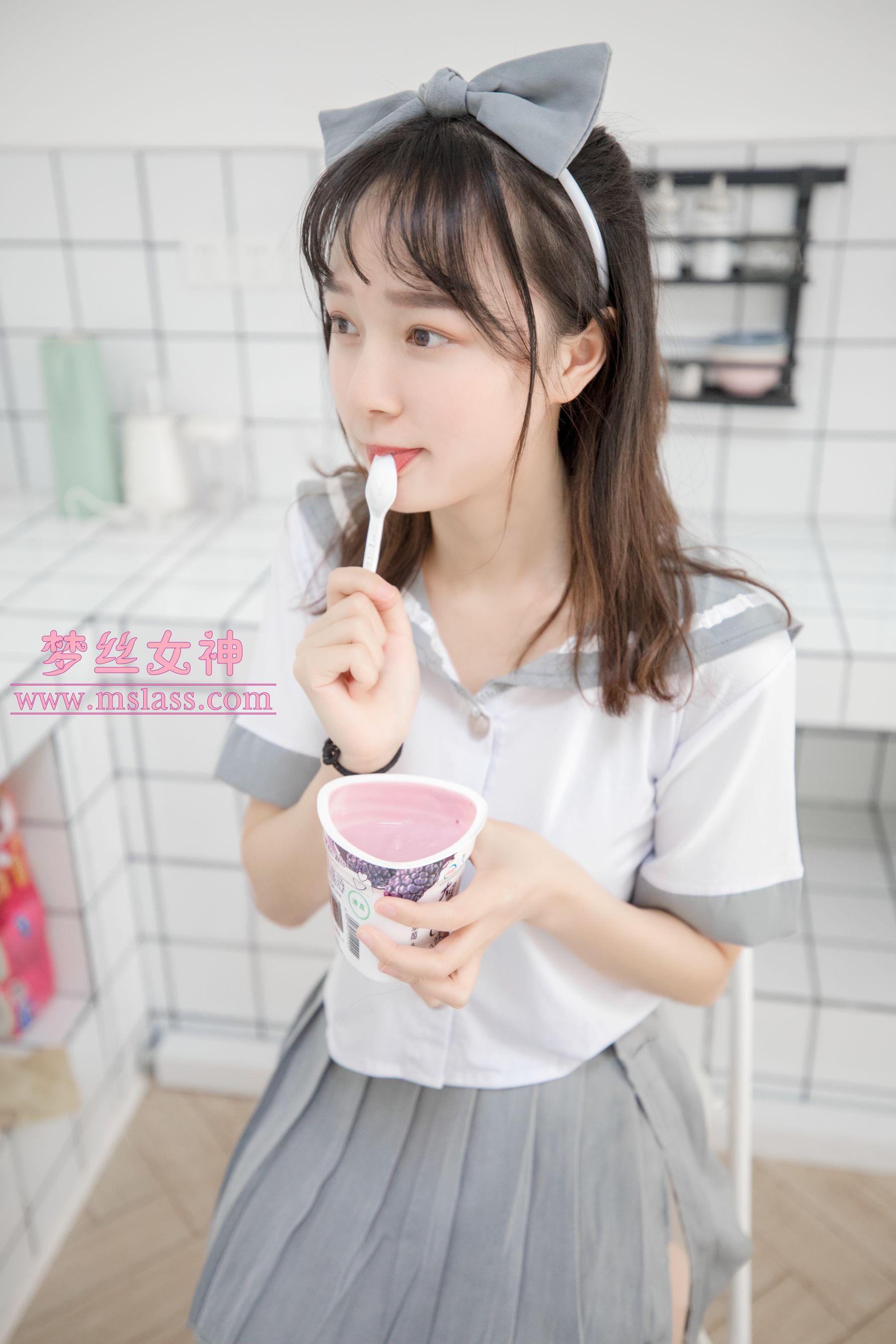 [梦丝女神MSLASS]  玥玥 白色丝袜空间_第2张