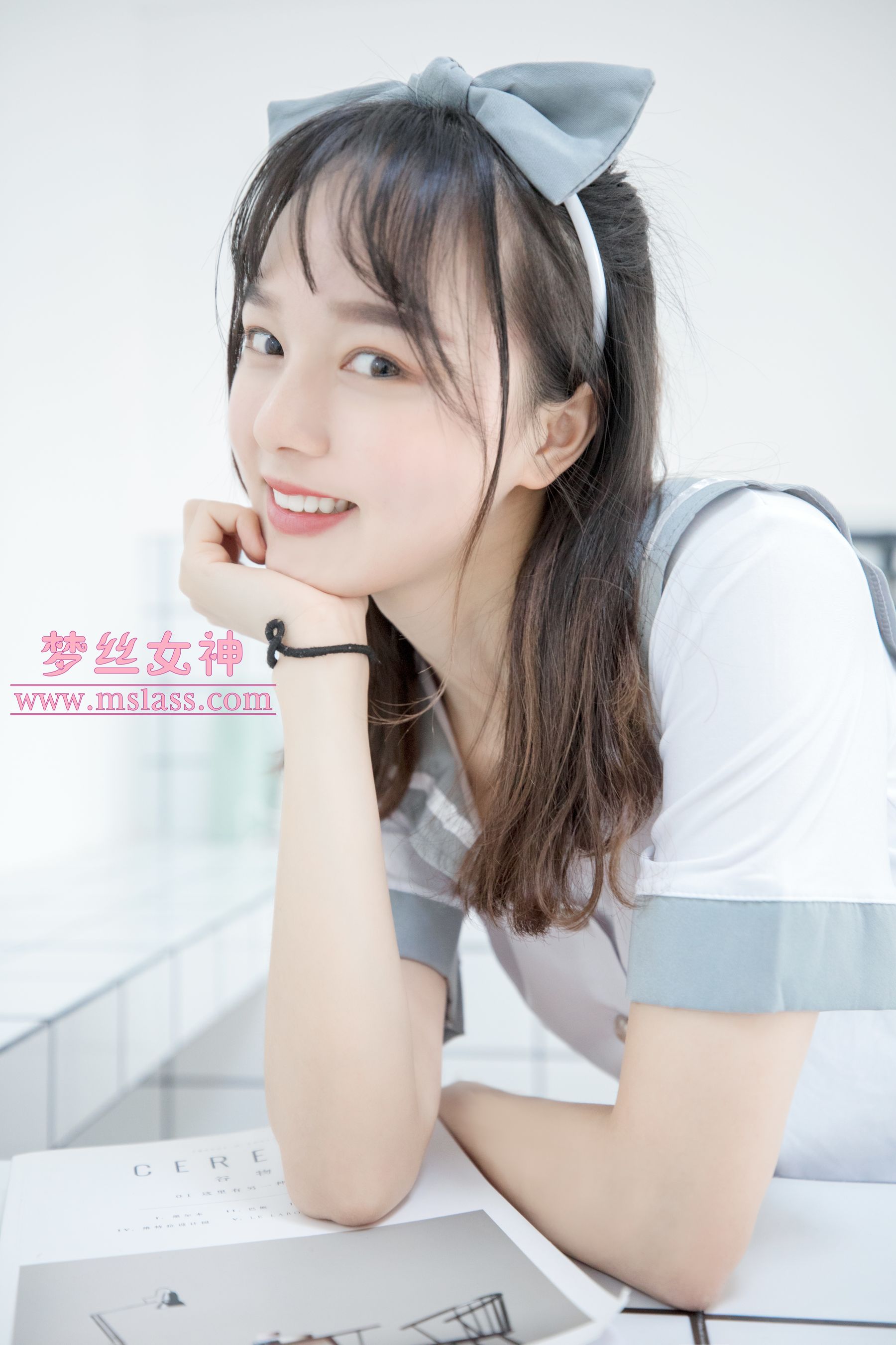 [梦丝女神MSLASS]  玥玥 白色丝袜空间_第3张