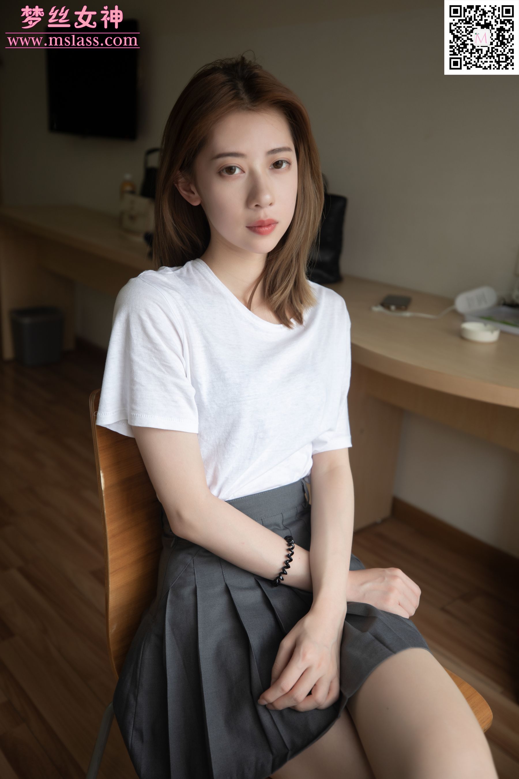 [梦丝女神MSLASS]  苏沐 超细长腿_第2张