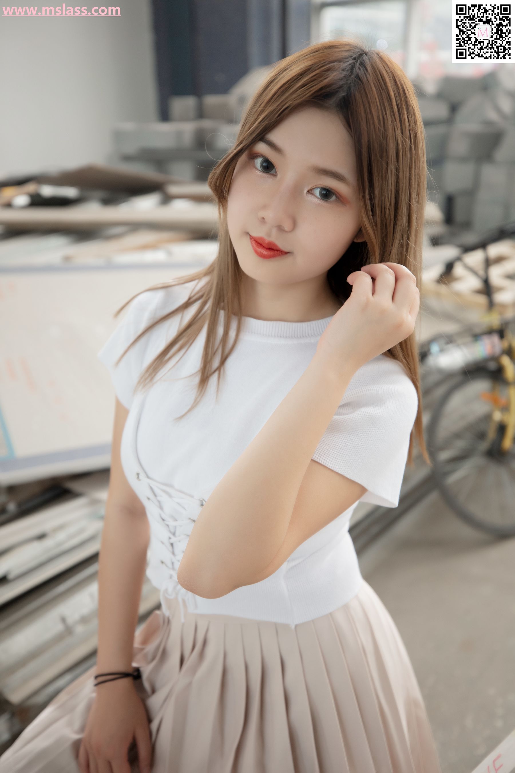 [梦丝女神MSLASS]  除夕 废墟的小白鞋_第4张