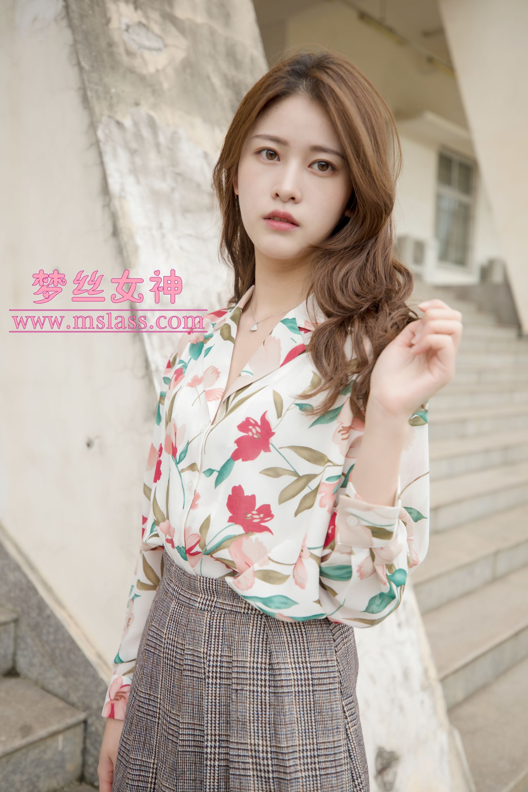 [梦丝女神MSLASS]  魏婷婷 宿楼丝袜玉足女神_第3张