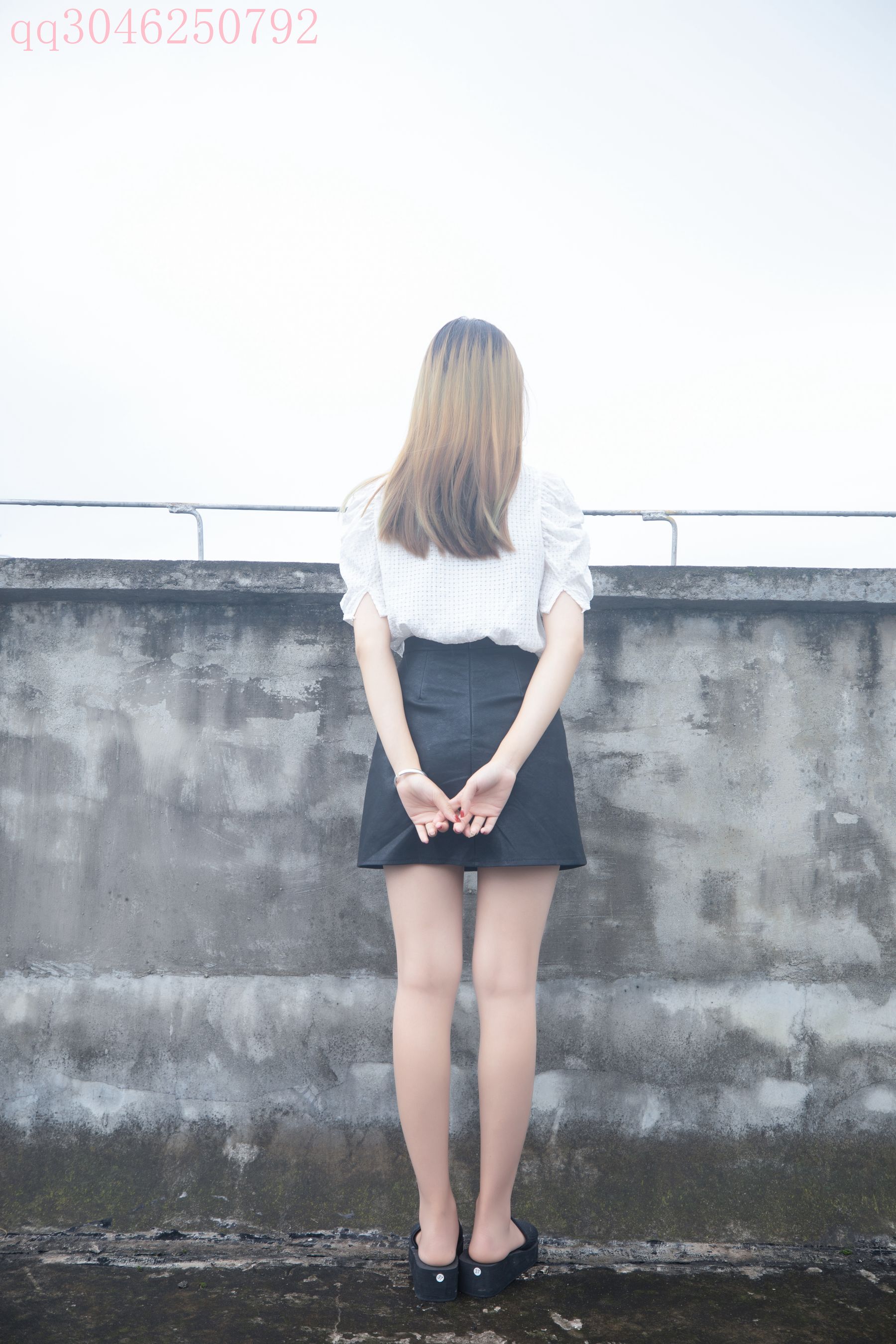 [梦丝女神MSLASS] 王晓瑞 天台肉丝_第1张