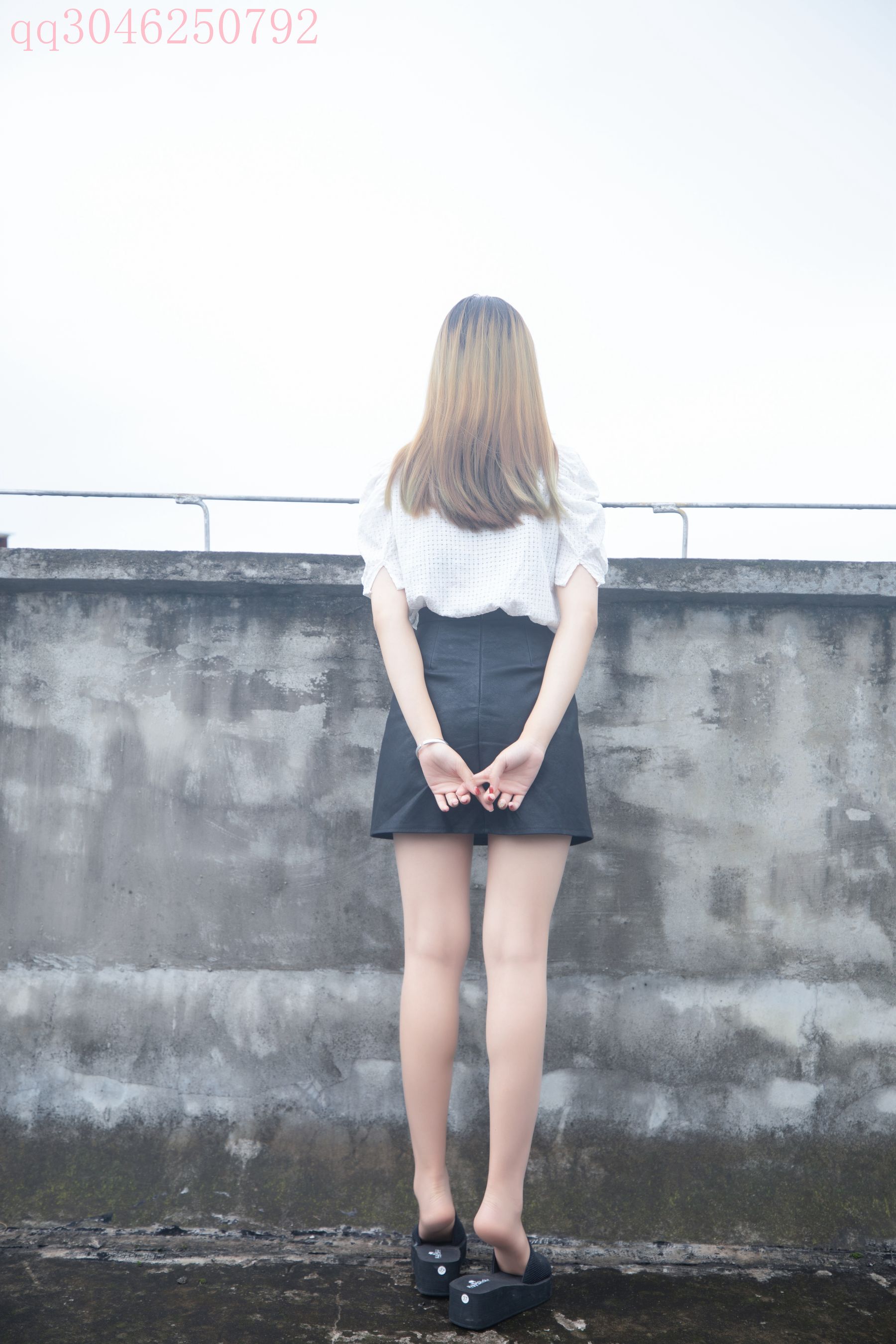 [梦丝女神MSLASS] 王晓瑞 天台肉丝_第2张