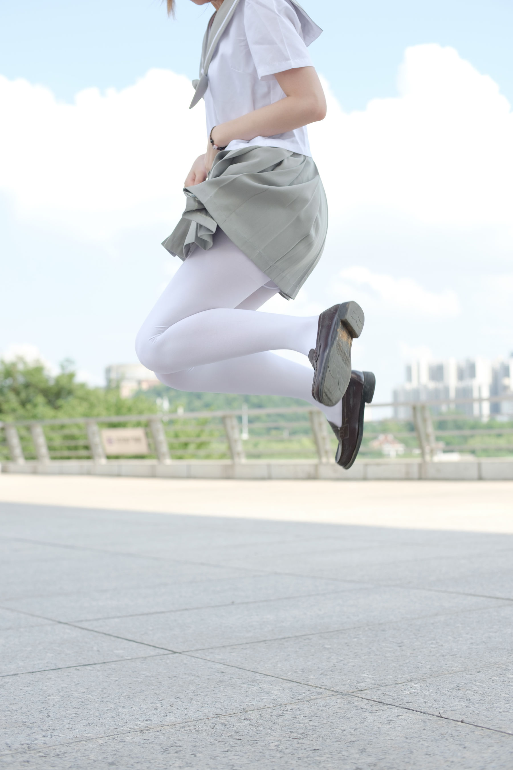 [森萝财团] R15-026 JK白丝户外_第5张