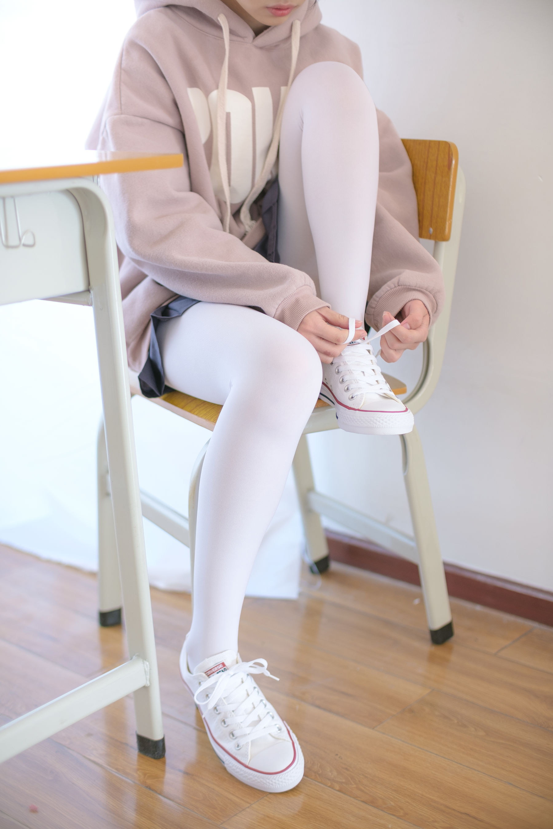 [森萝财团] X-002 白丝运动风_第2张