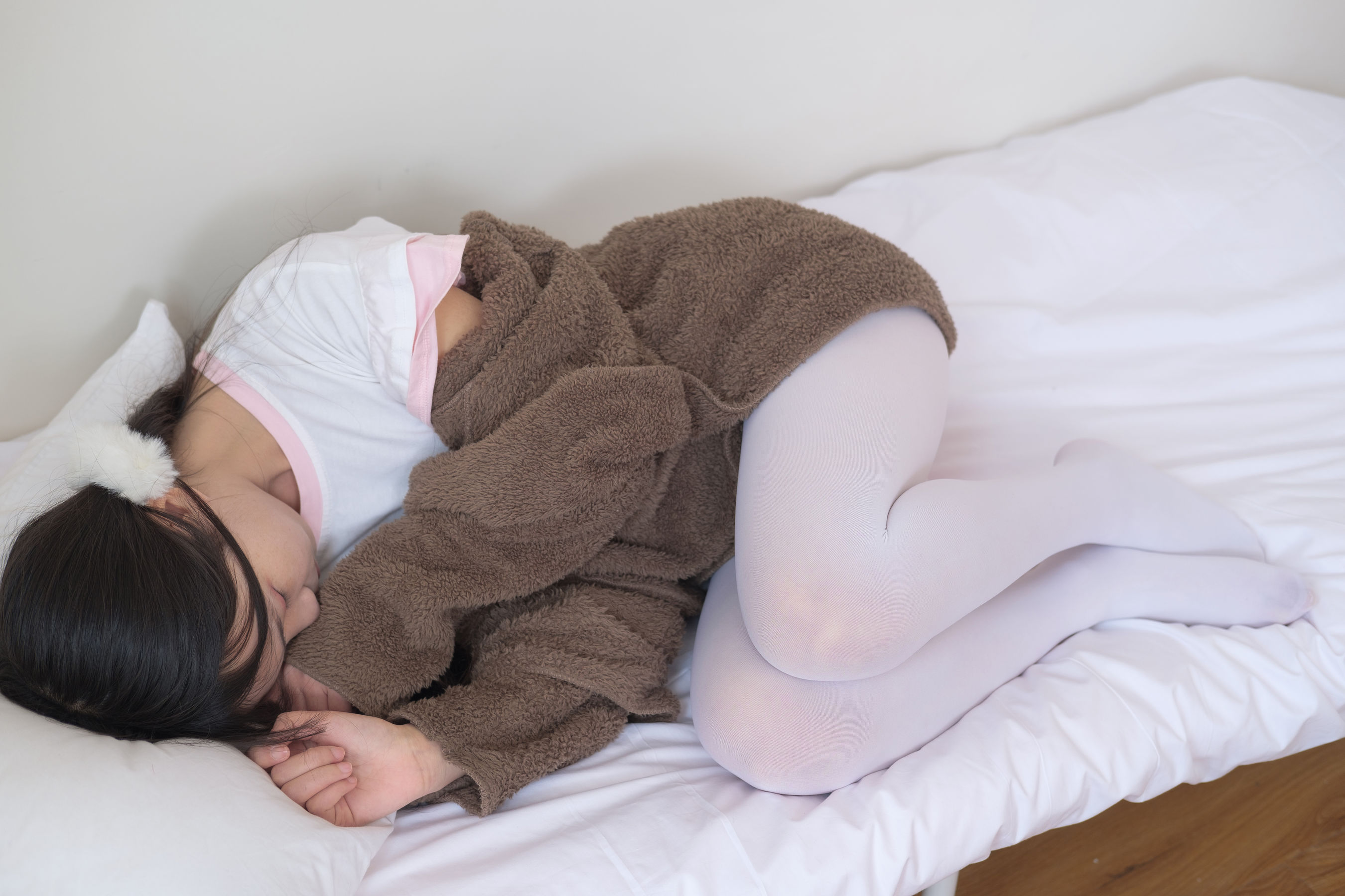 [森萝财团] X-020 白棉袜萝莉_第2张