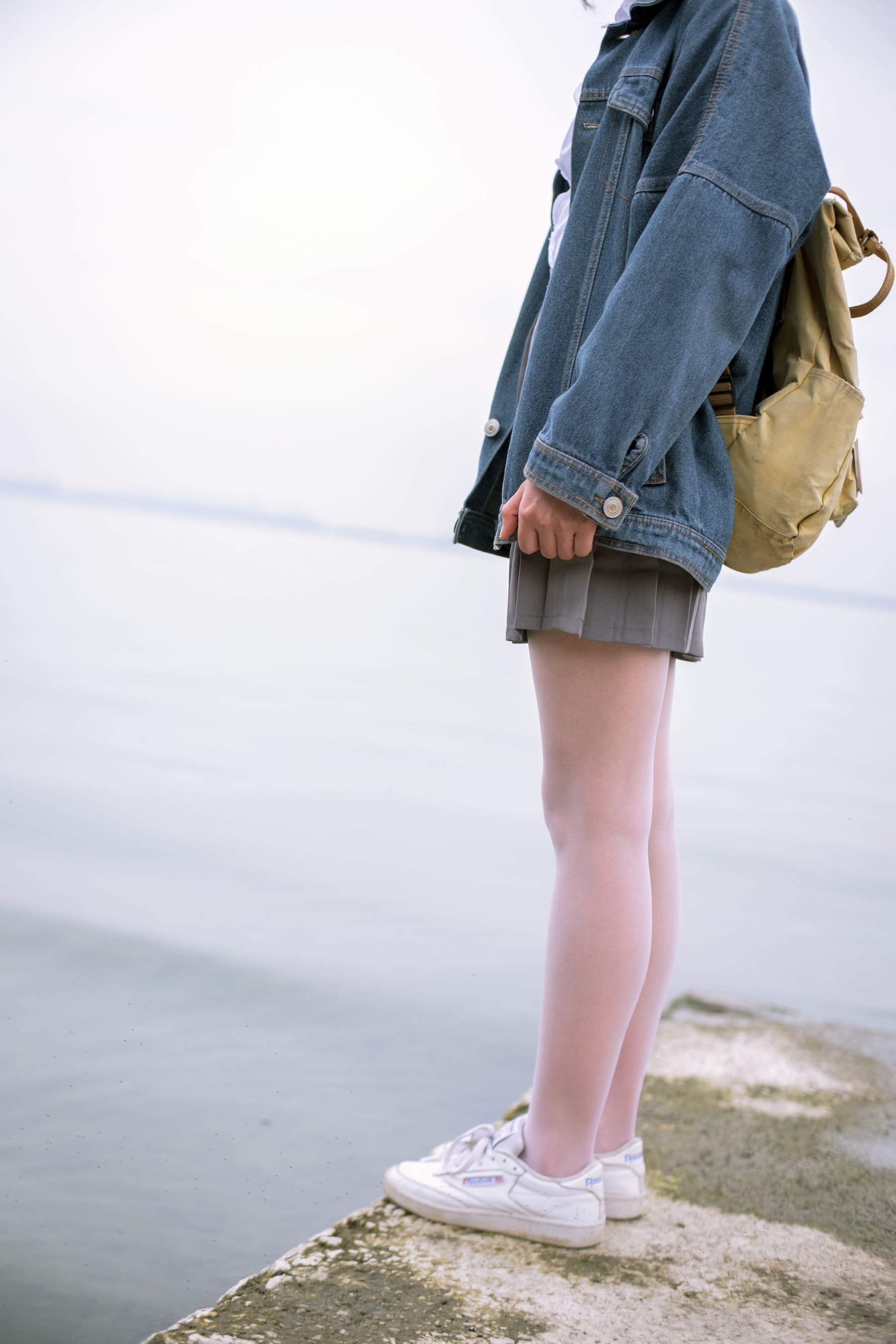 [森萝财团] [BETA-014] 学生妹的外拍写真_第1张