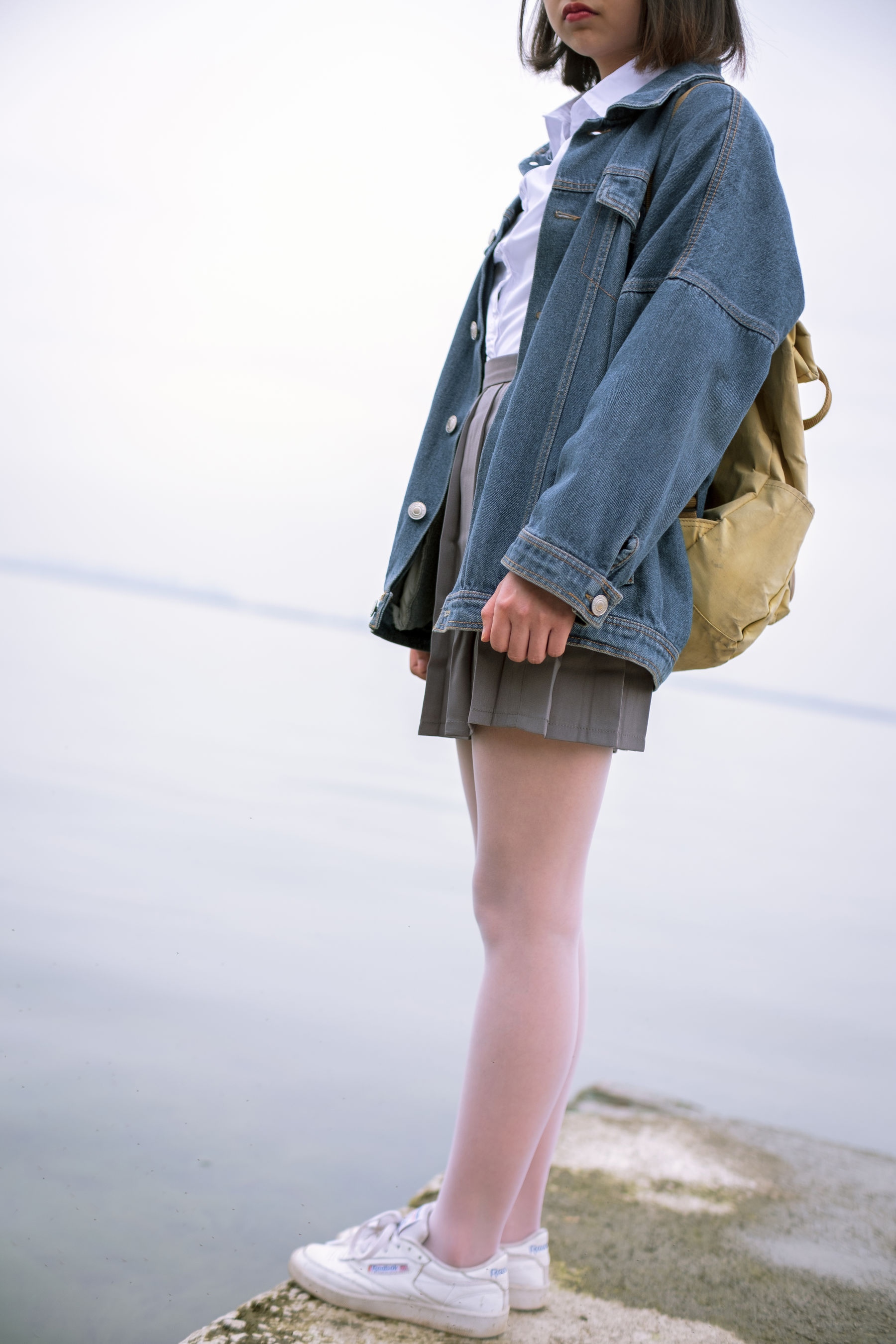 [森萝财团] [BETA-014] 学生妹的外拍写真_第2张