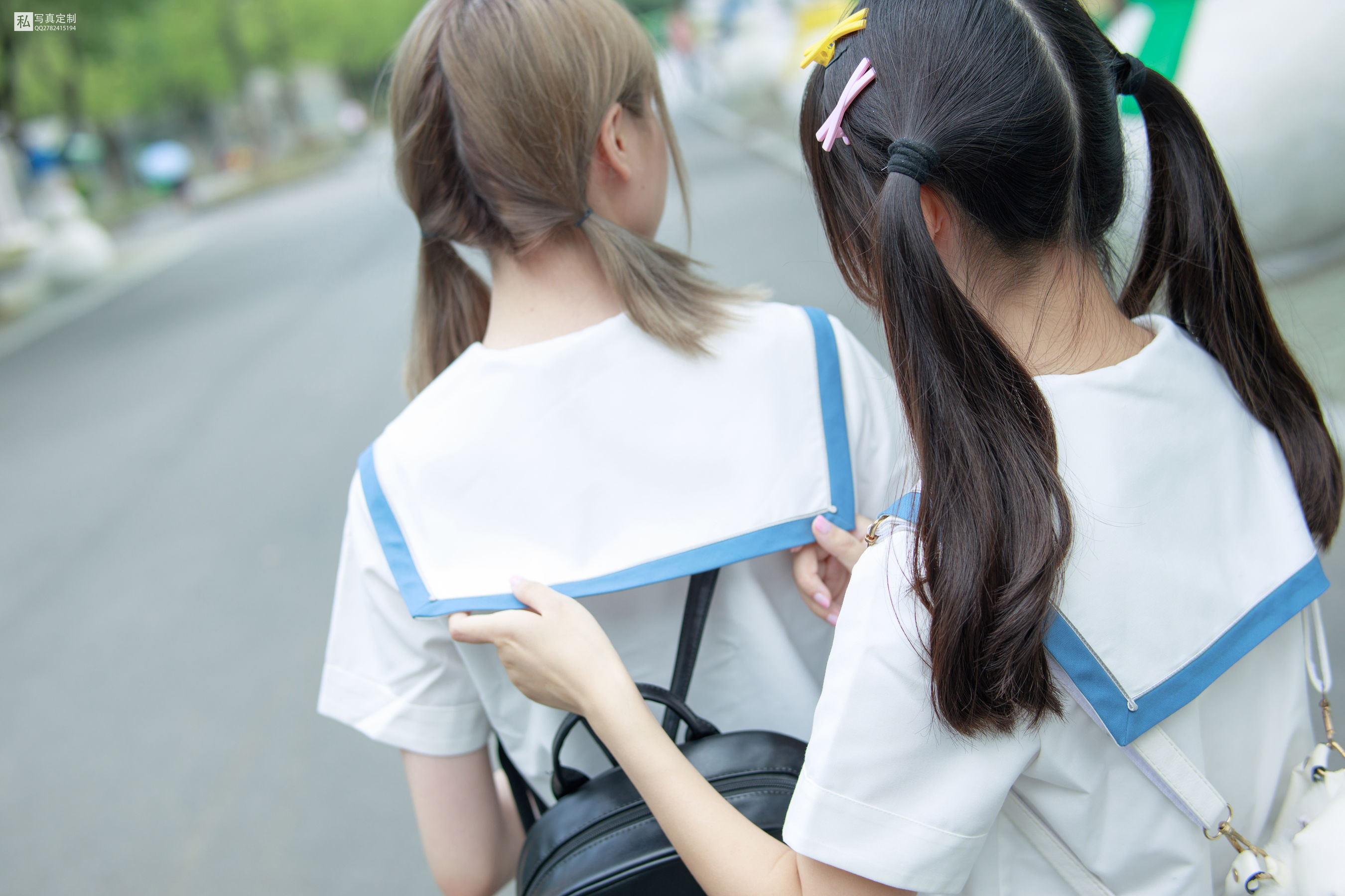 [森萝财团] JKFUN-025 默陌&Aika 80D白丝过膝袜_第1张