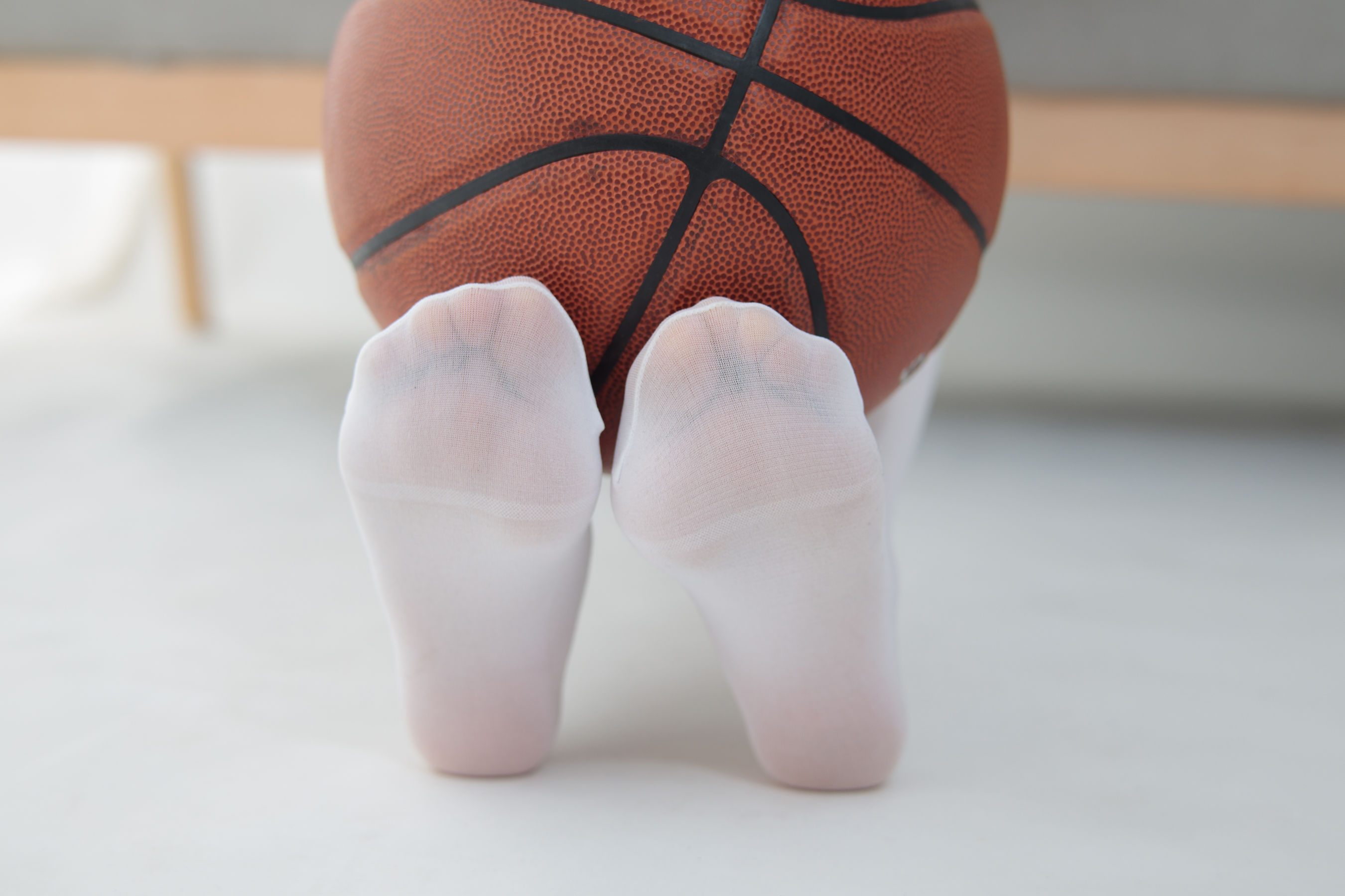 [森萝财团] JKFUN-041 卉子 与篮球无关 80D白丝_第2张