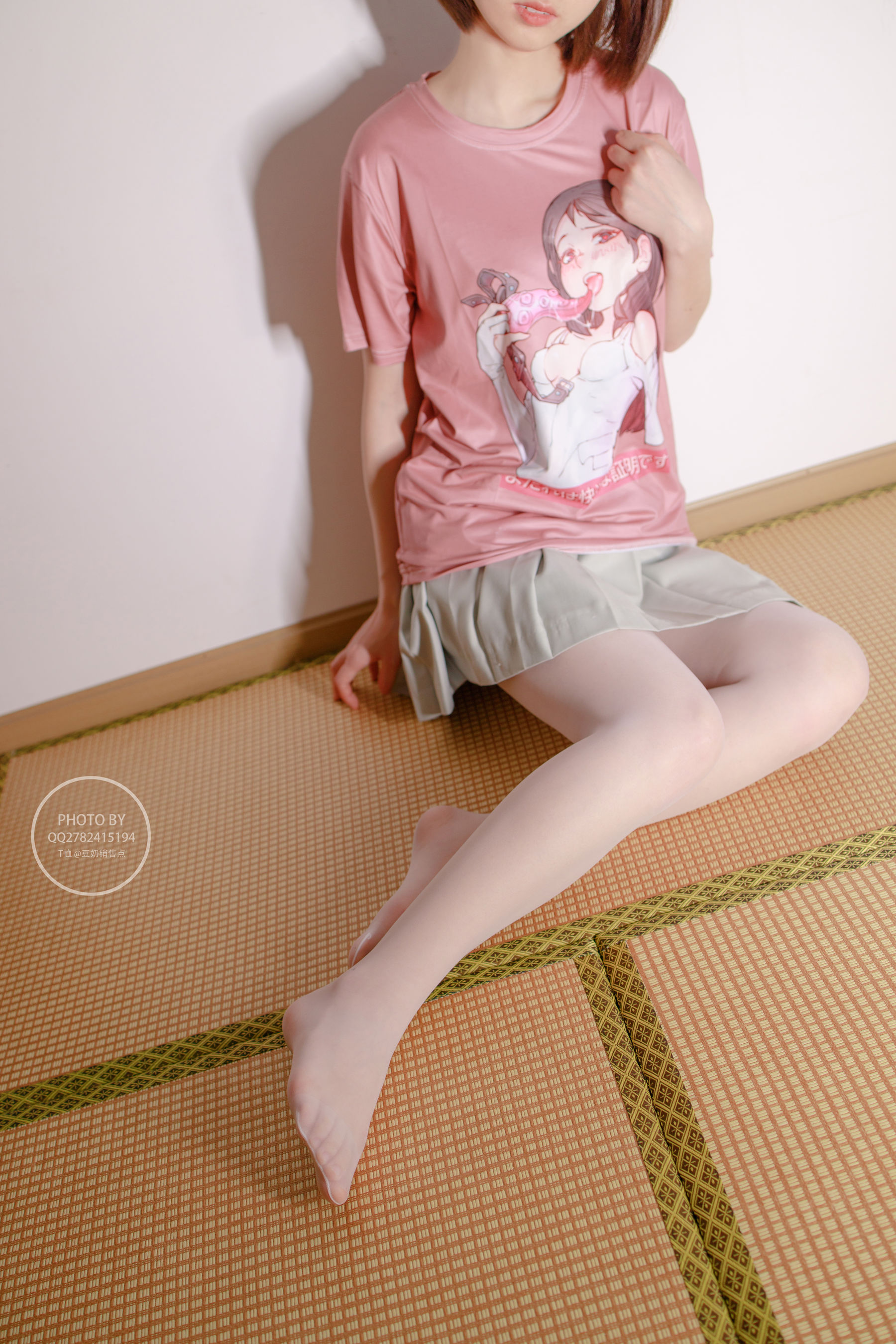 [森萝财团] 無料004 凉席上的白丝美少女_第4张