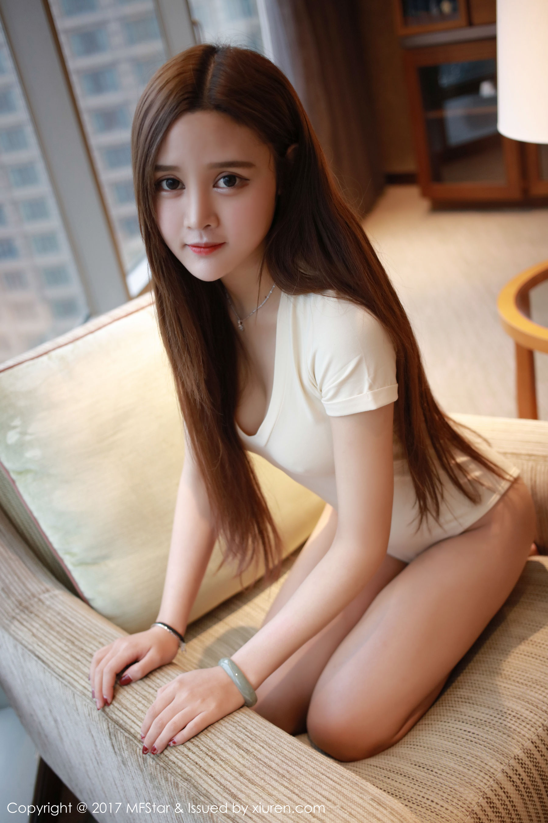 姗姗《性感连体装+白衬衫》 [模范学院MFStar] Vol.108_第1张