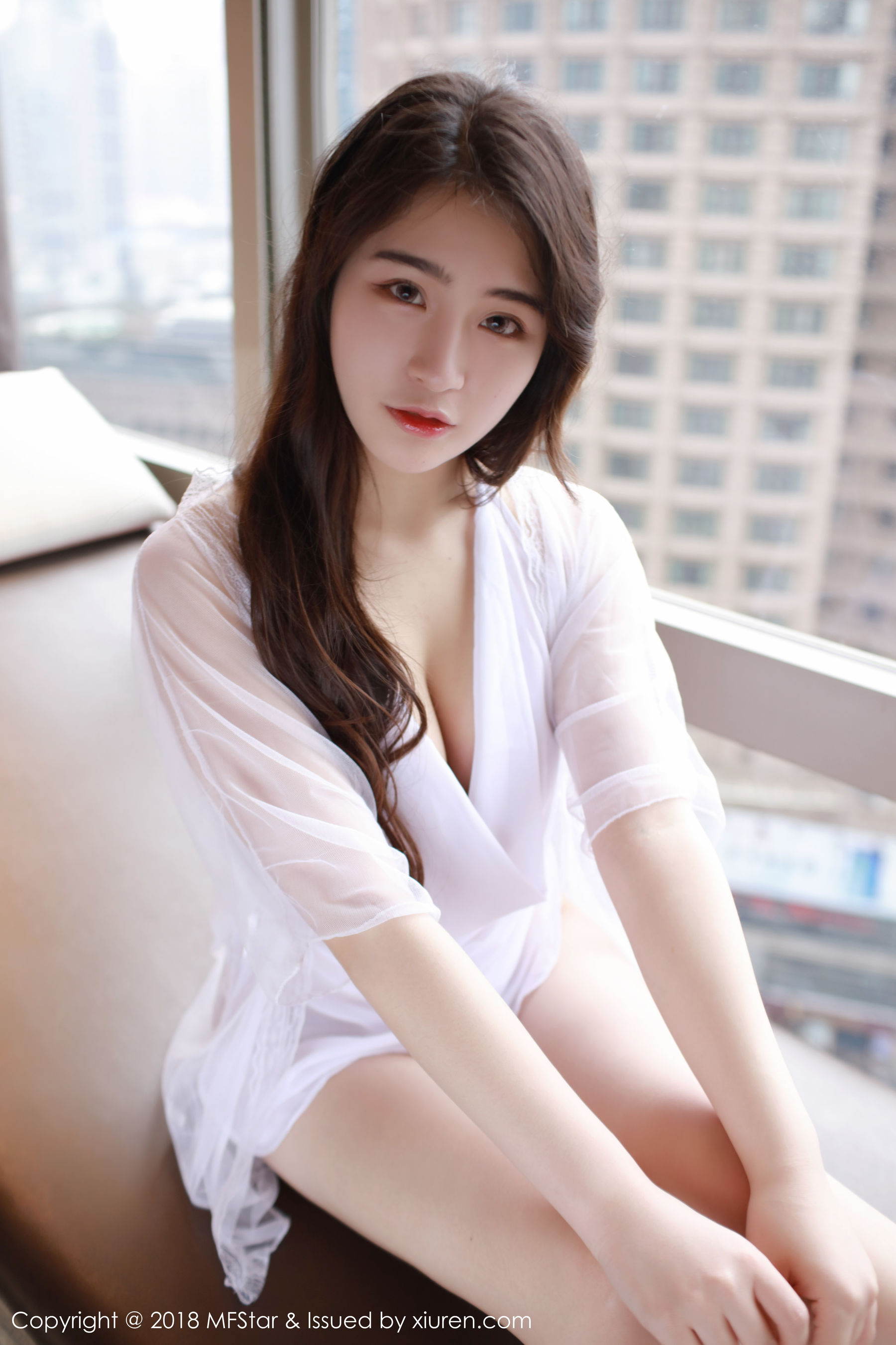 新人模特@宅兔兔 [模范学院MFStar] Vol.116_第1张