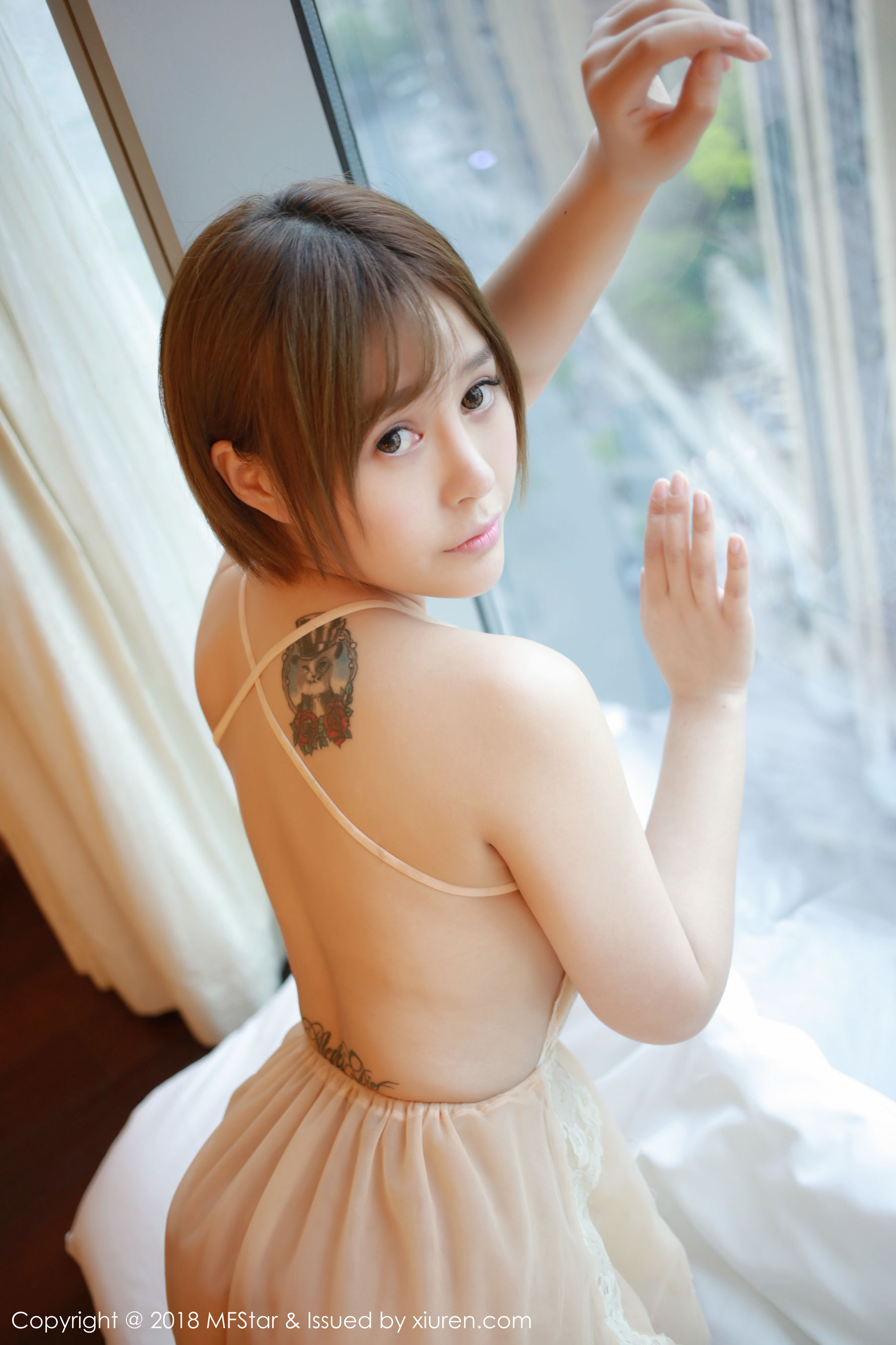 Evelyn艾莉《一如女神范的性感》 [模范学院MFStar] Vol.125_第1张
