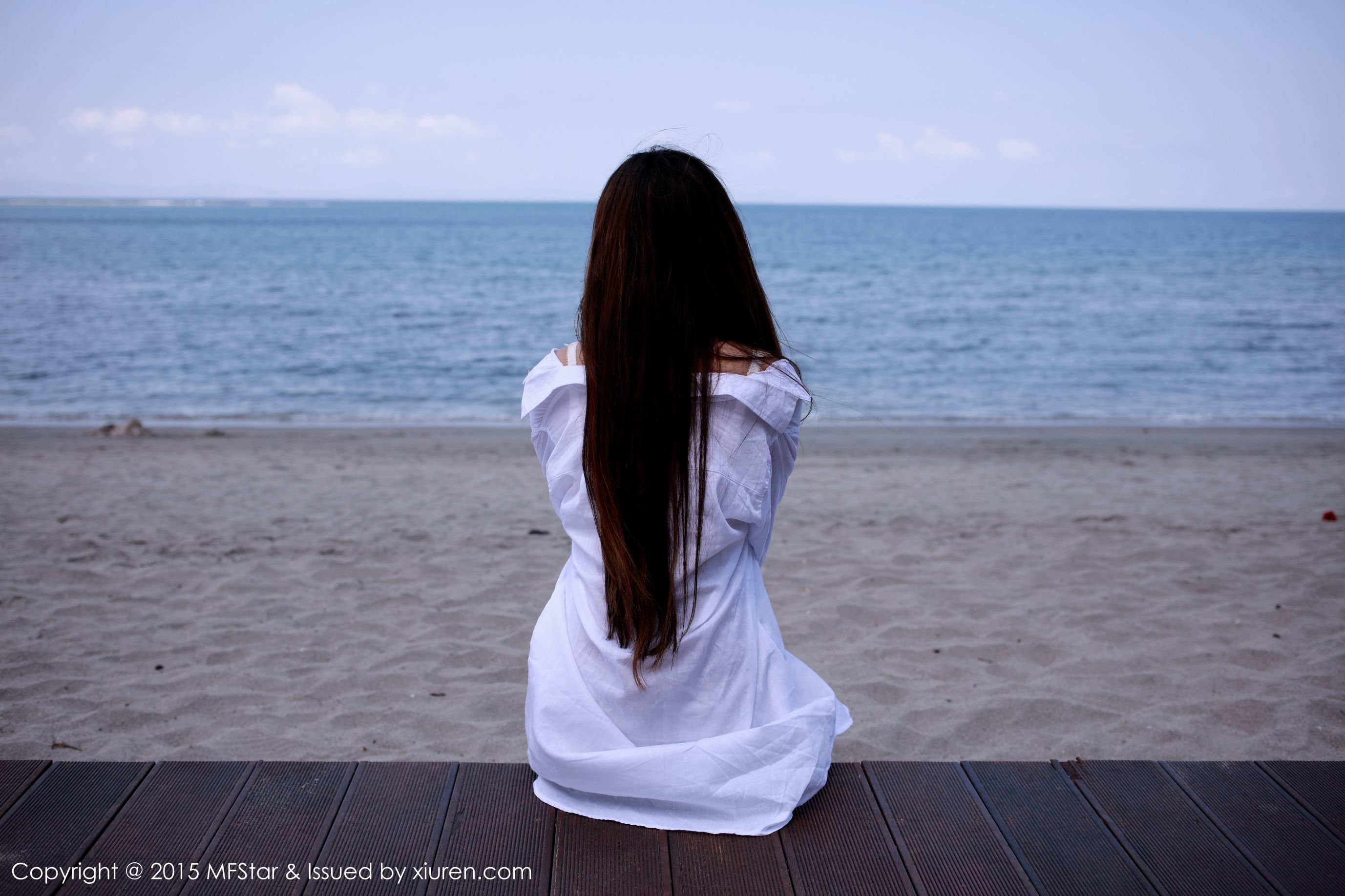 Milk楚楚《龙目岛旅拍》白衬衫+束缚比基尼 [模范学院MFStar] Vol.026_第4张