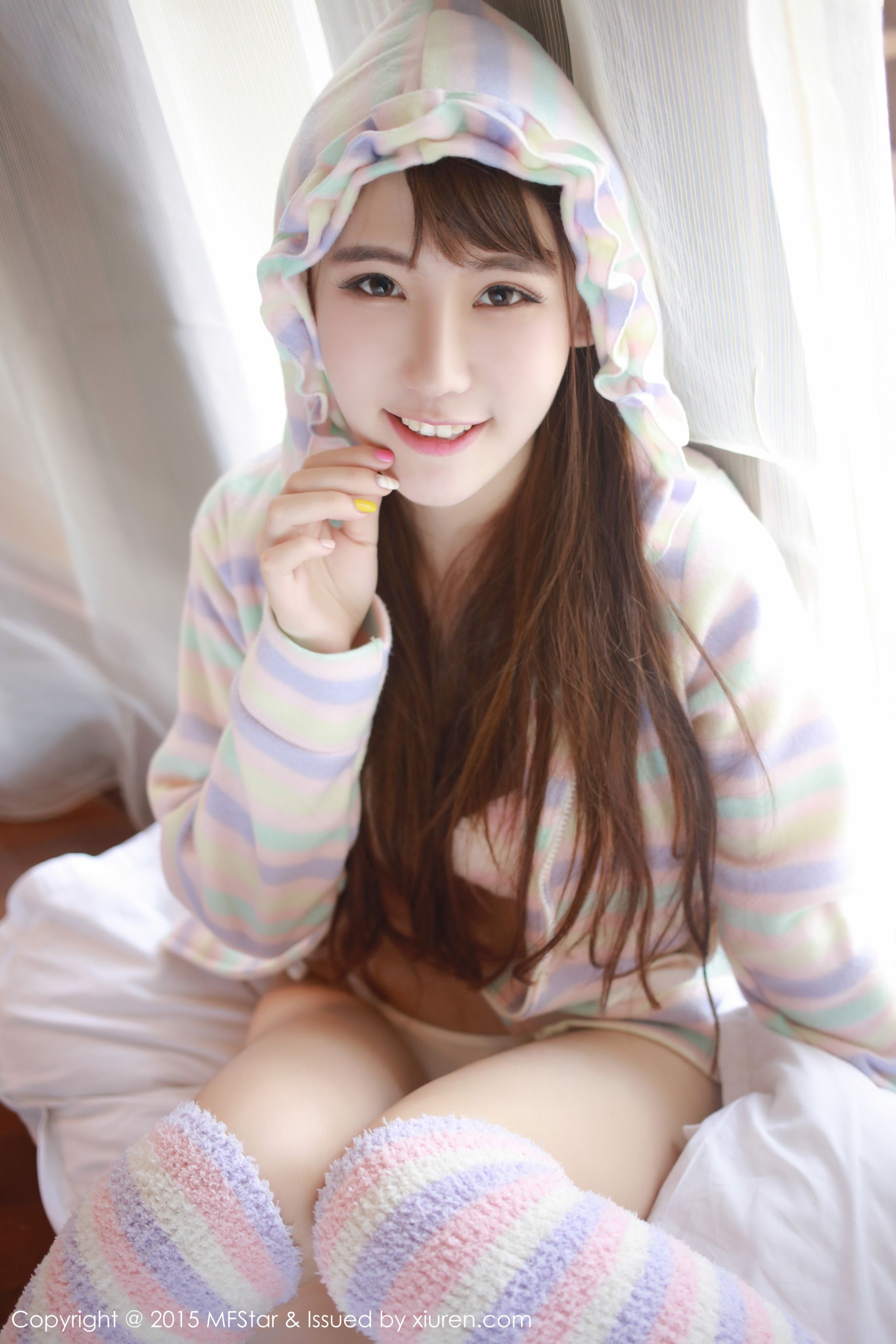 熊吖BOBO《龙目岛旅拍》3套性感内衣 [模范学院MFStar] Vol.027_第3张