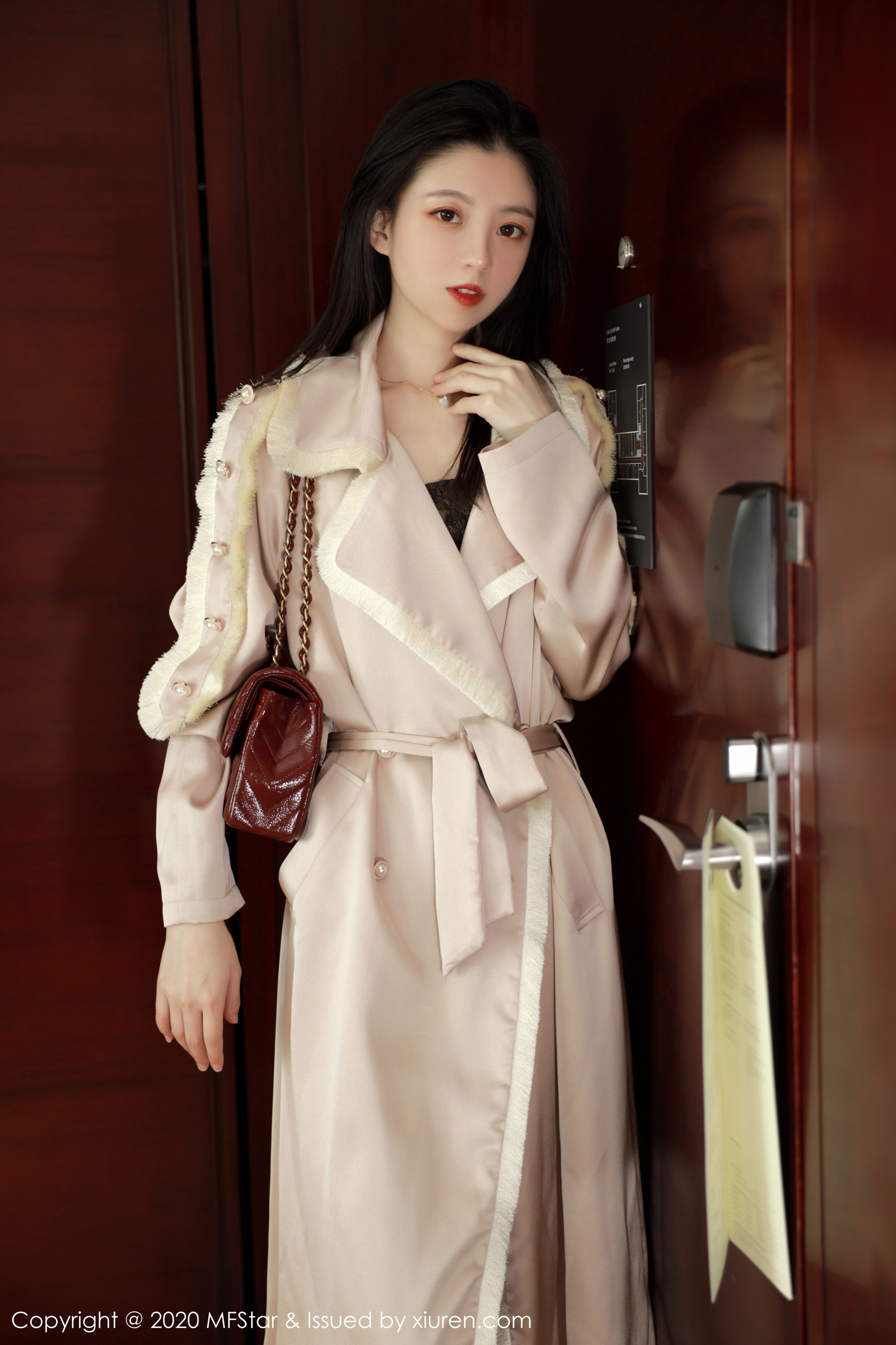 [模范学院MFStar] Vol.325 言沫_第2张