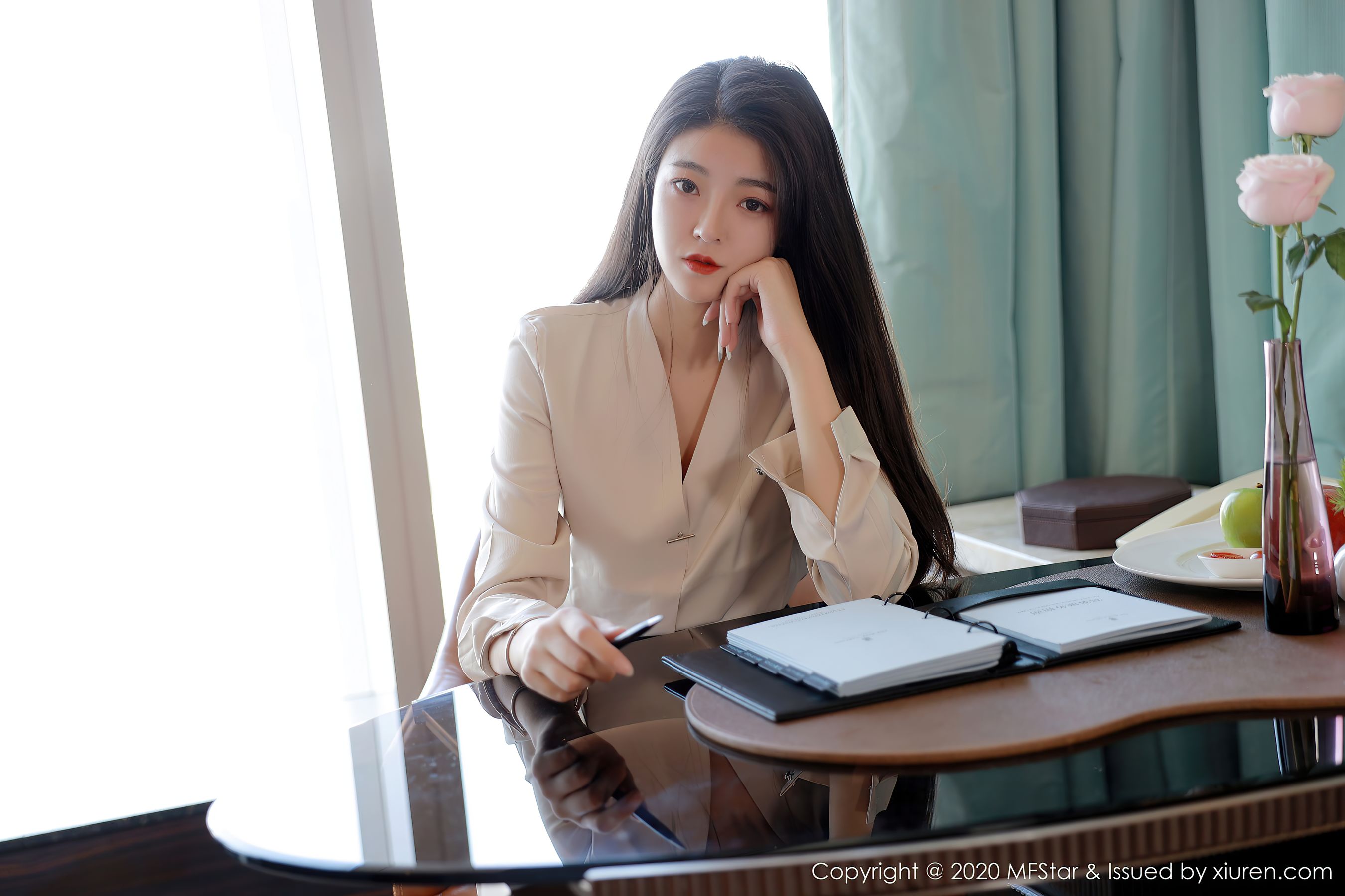 [模范学院MFStar] Vol.418 Laura苏雨彤_第2张