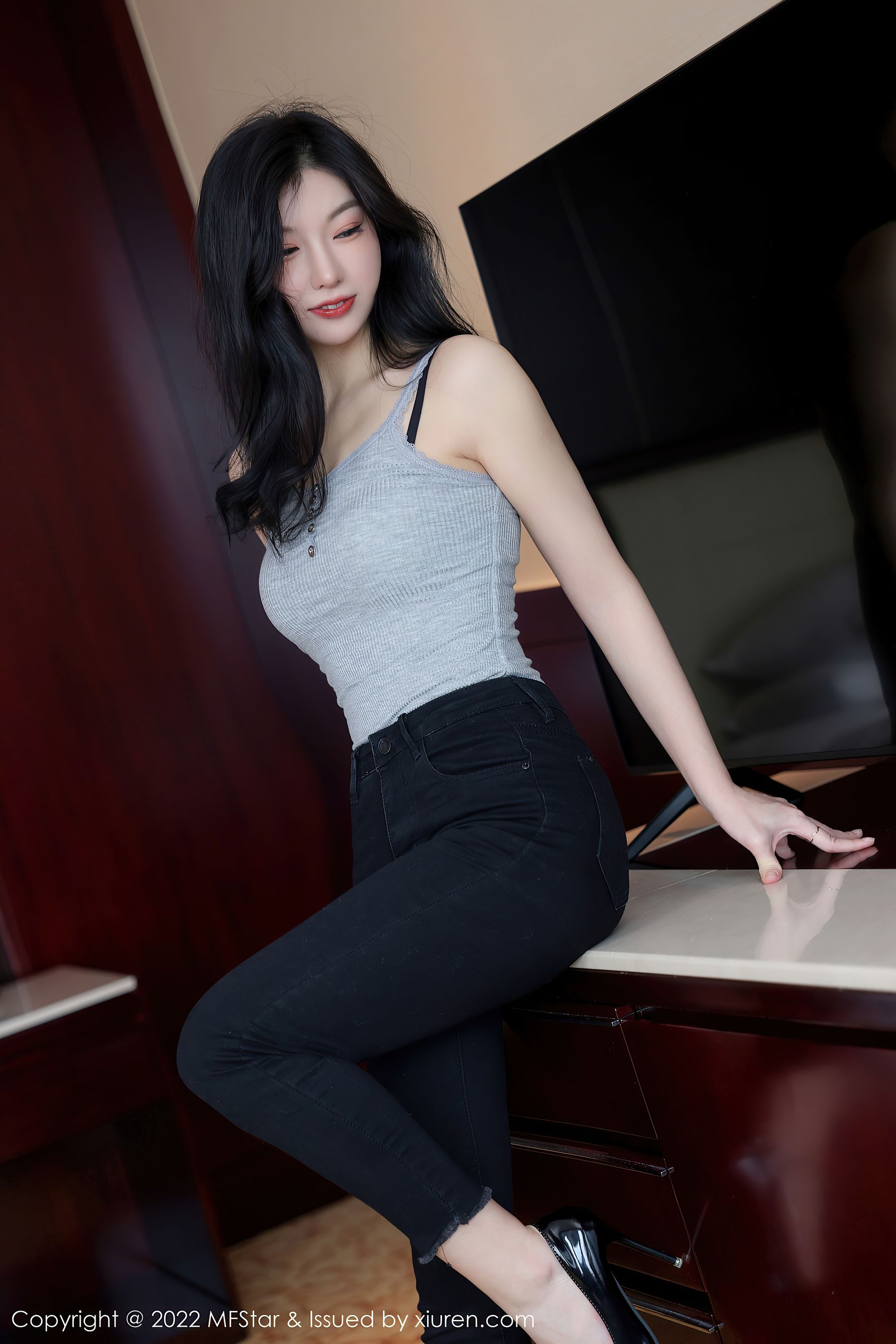 [模范学院MFStar] Vol.557 人间荒糖_第1张