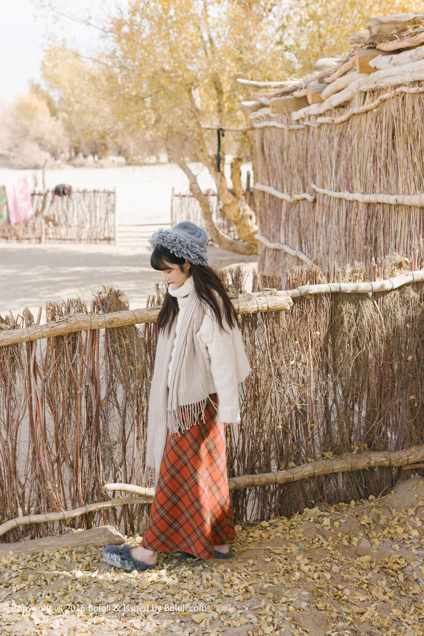 之应《秋画之应-沙漠旅拍》 [Kimoe激萌文化] KIM013_第1张