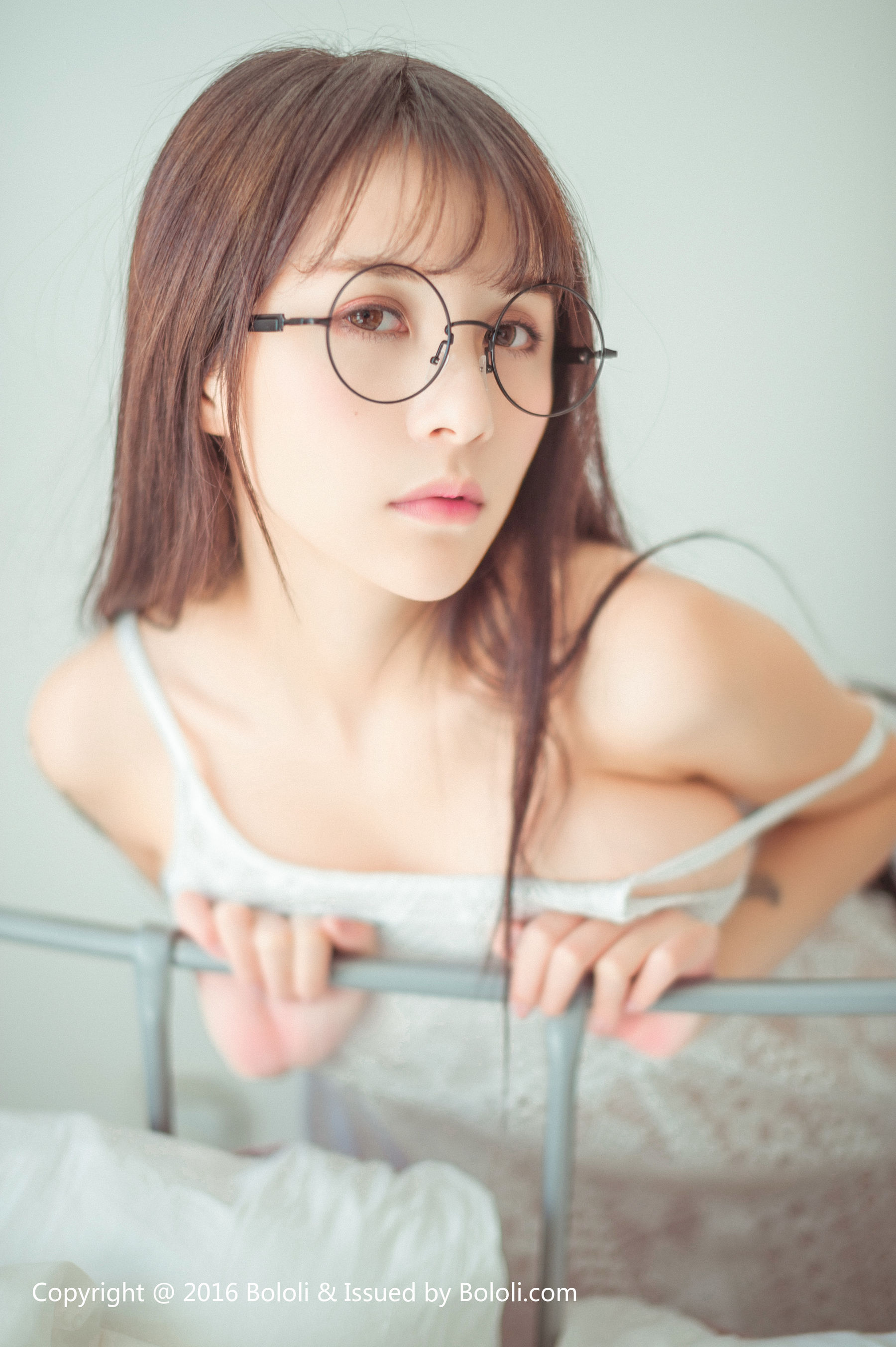 夏美酱《白裙夏美》 [Bololi波萝社] BOL.040_第2张