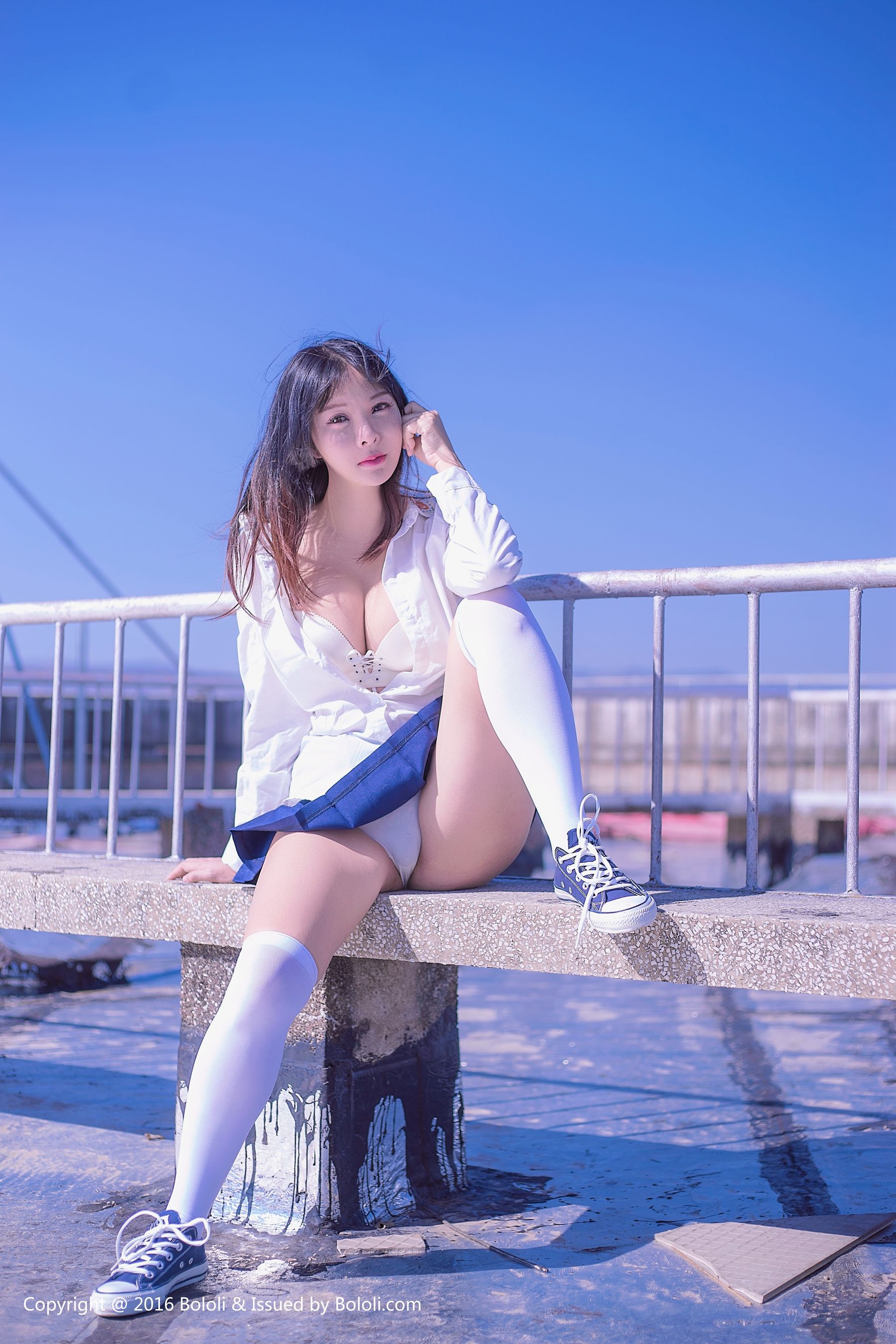 菟菟Victoria《JK诱惑》 [Bololi波萝社] BOL.055_第3张