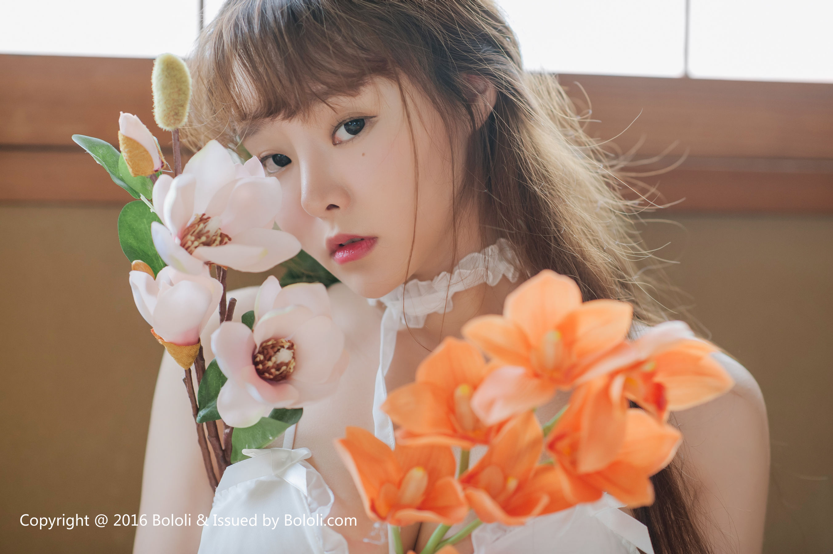 柳侑绮《白纱少女与花》 [Bololi波萝社] BOL.090_第1张