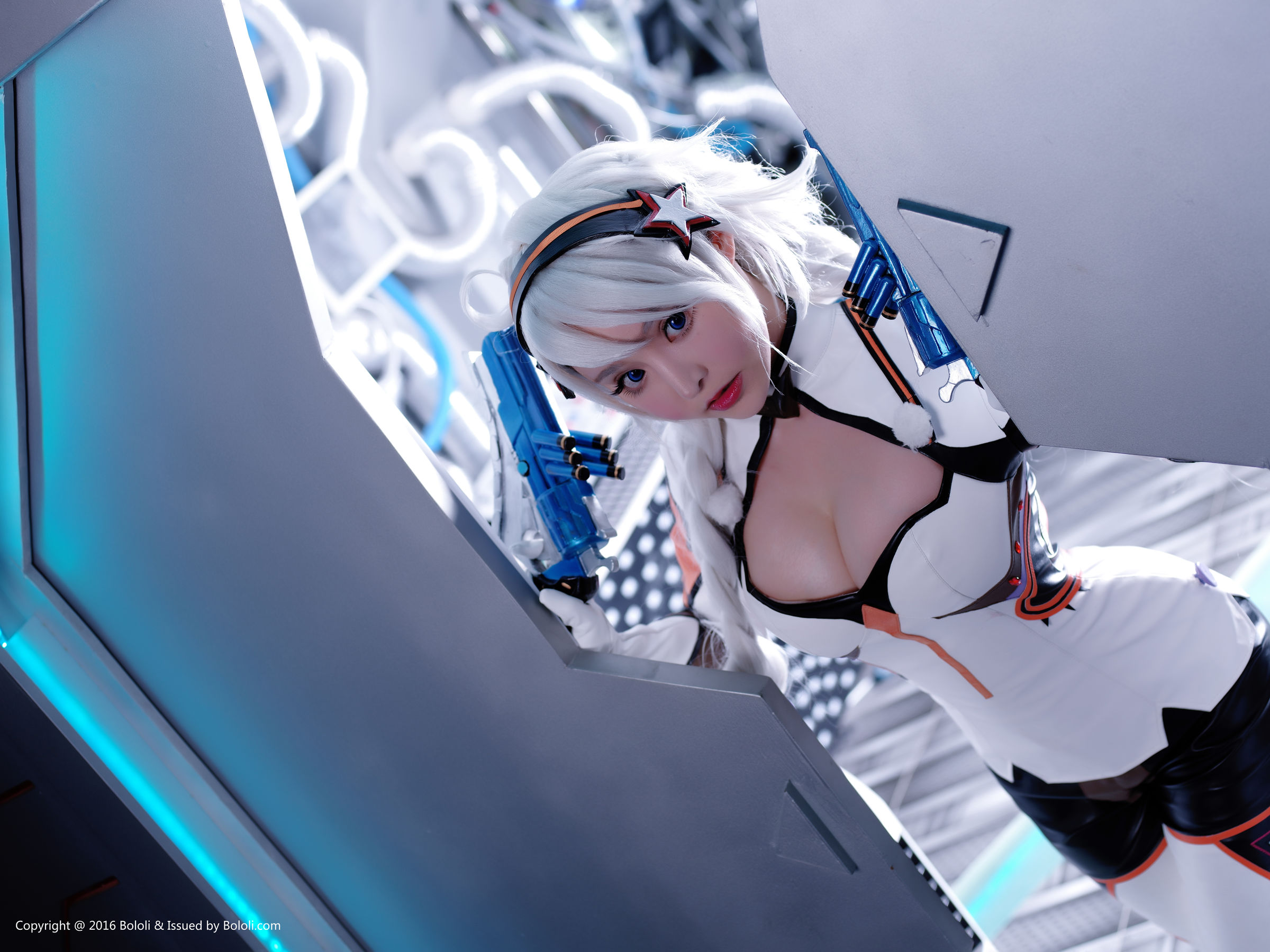 柳侑绮《七宝cos崩坏3琪亚娜》 [Bololi波萝社] BOL.111_第1张