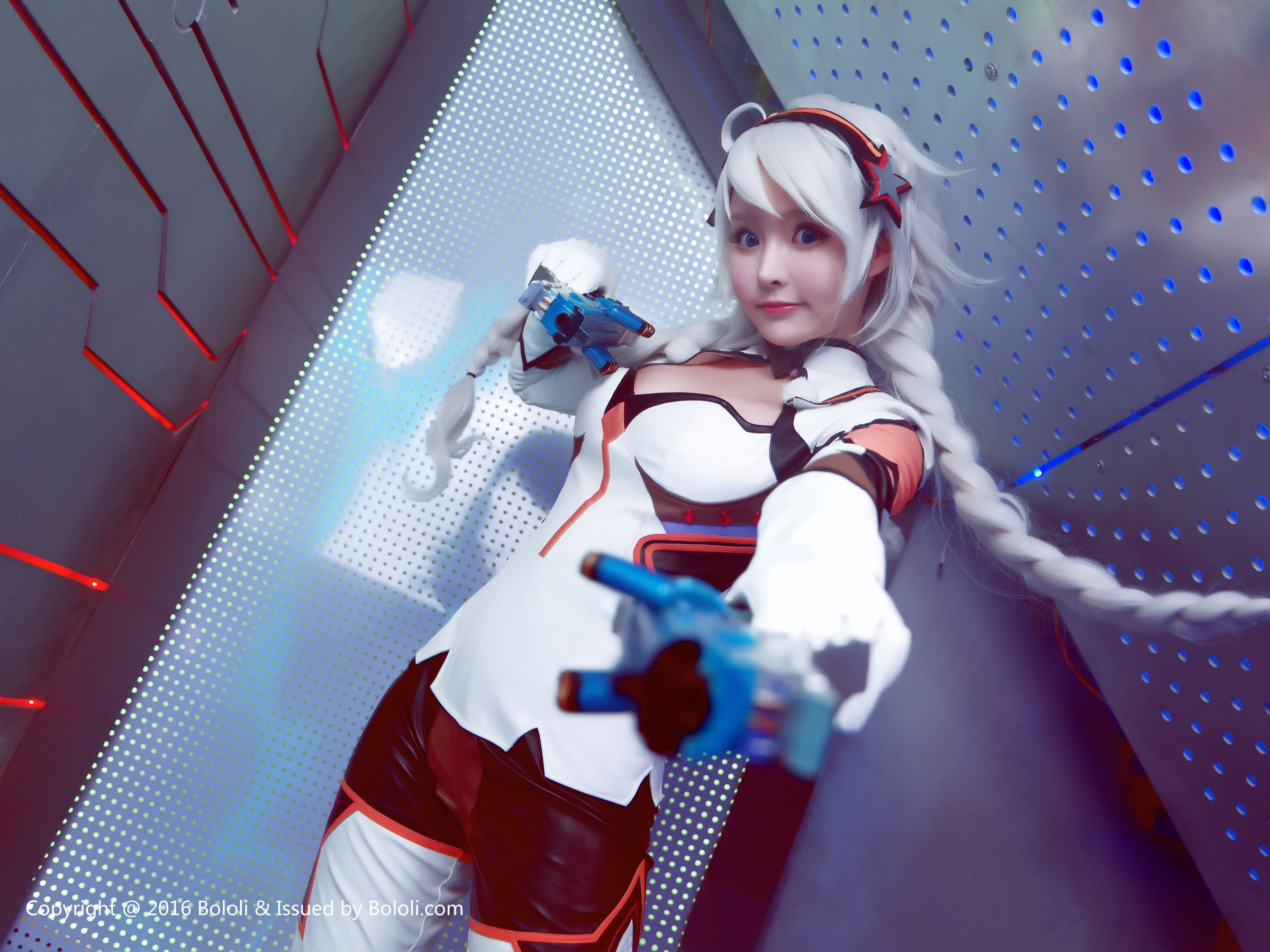 柳侑绮《七宝cos崩坏3琪亚娜》 [Bololi波萝社] BOL.111_第2张