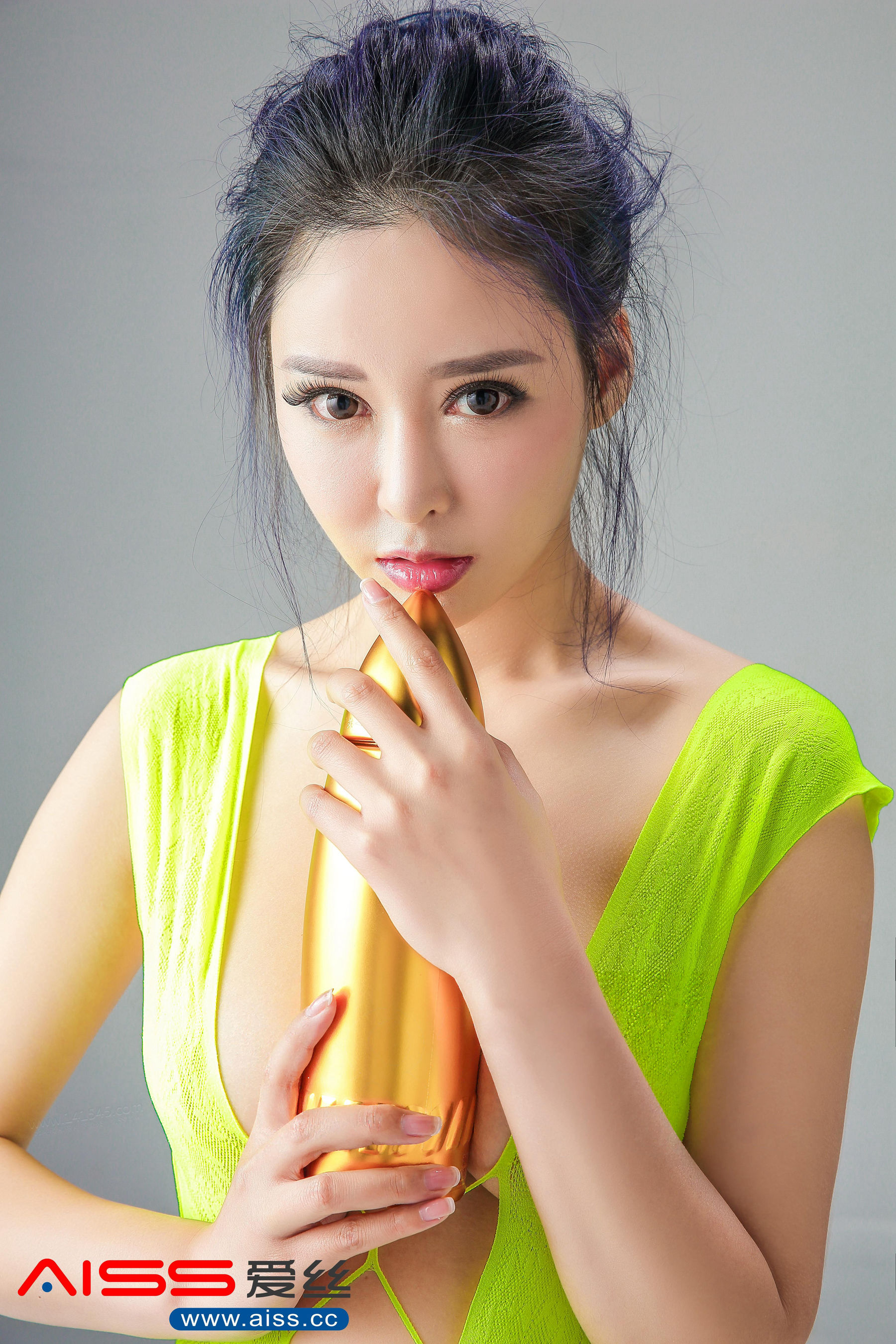 索菲亚《装修工》下 [AISS爱丝] F5017_第2张