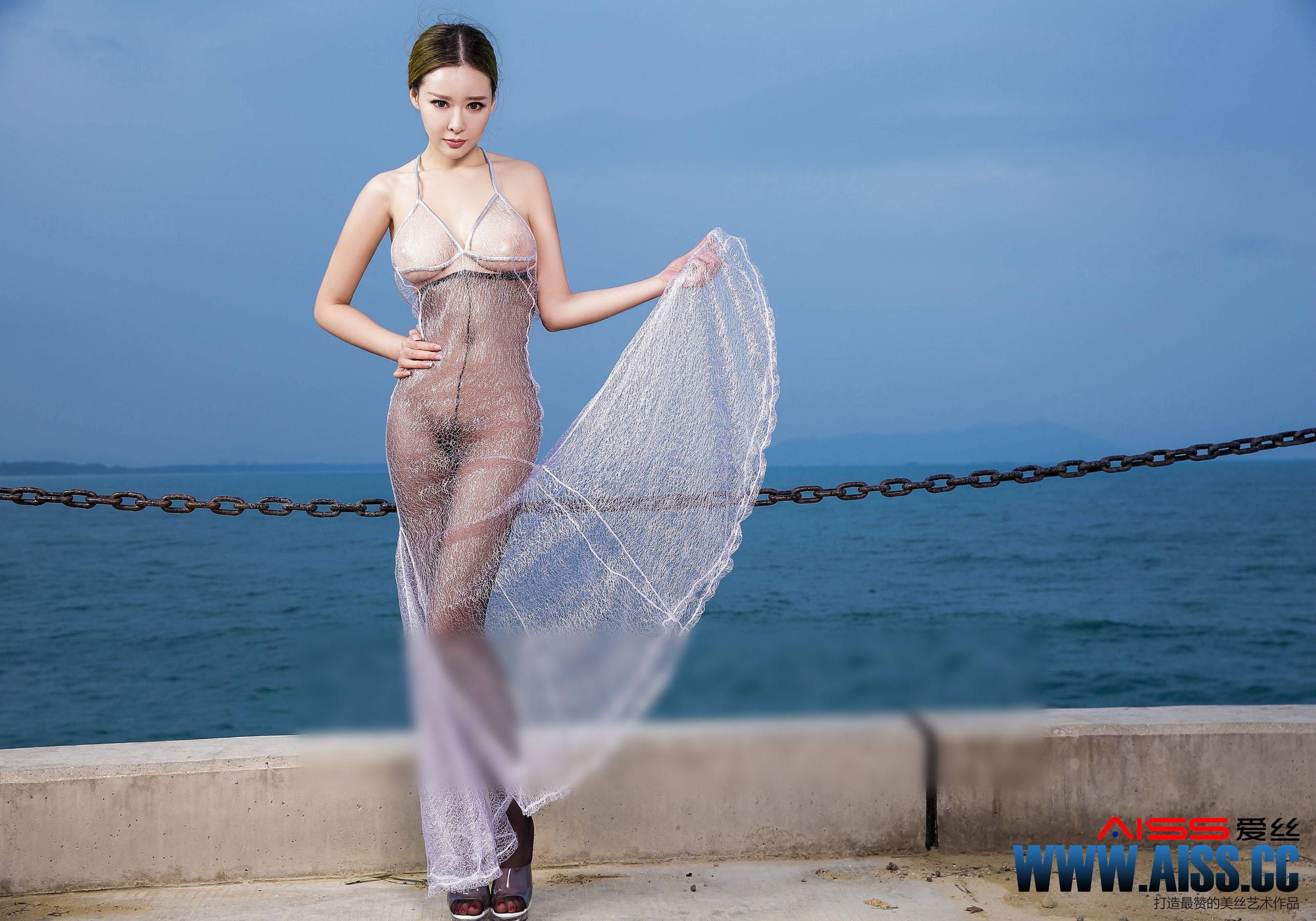 索菲《独自等待》 [AISS爱丝] F5028_第1张