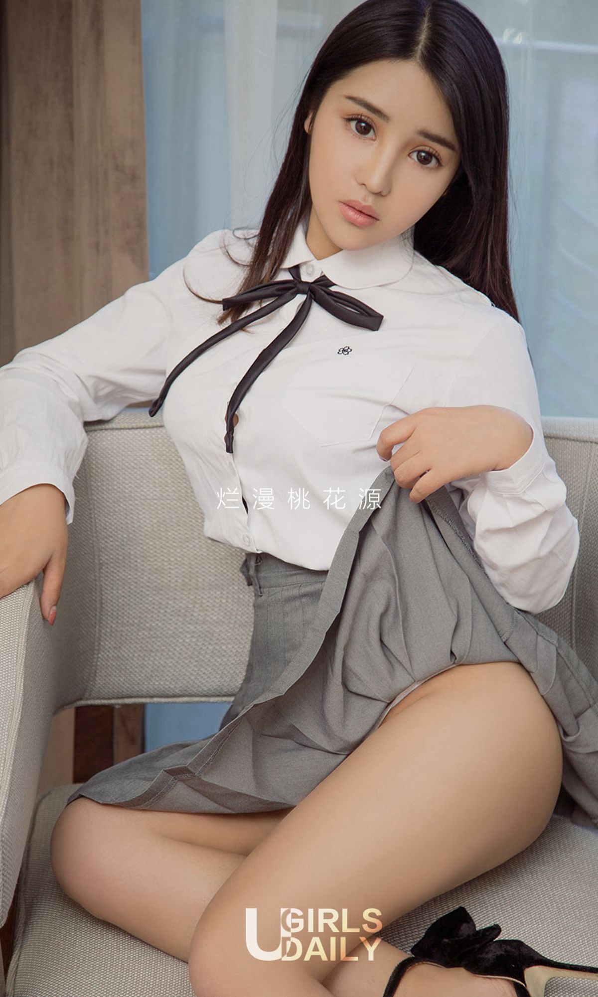 艾语桃《冬日里的烂漫》 [尤果圈Ugirls] NO.931_第2张