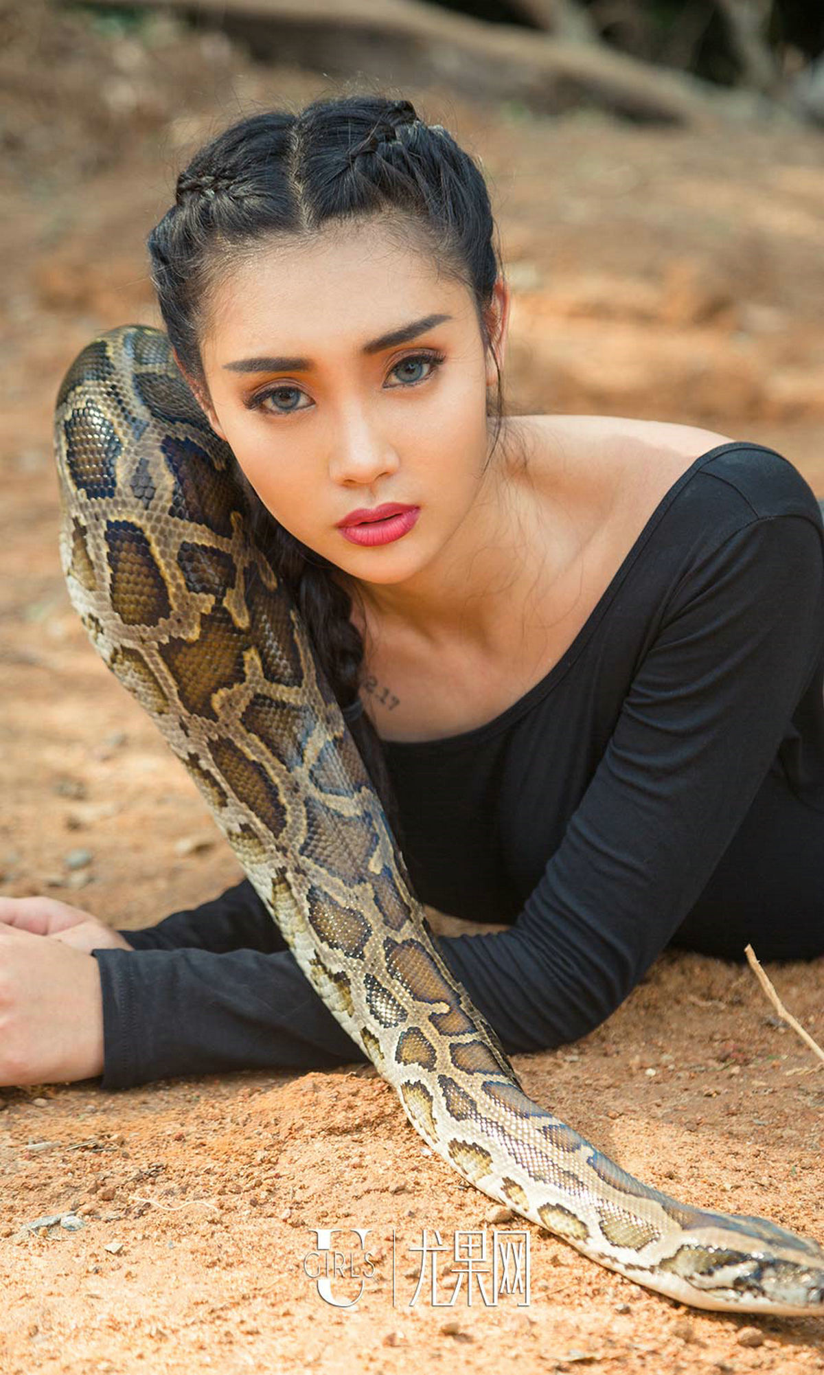 尤菲儿《冷血美人》 [尤果圈爱尤物] No.1121_第5张