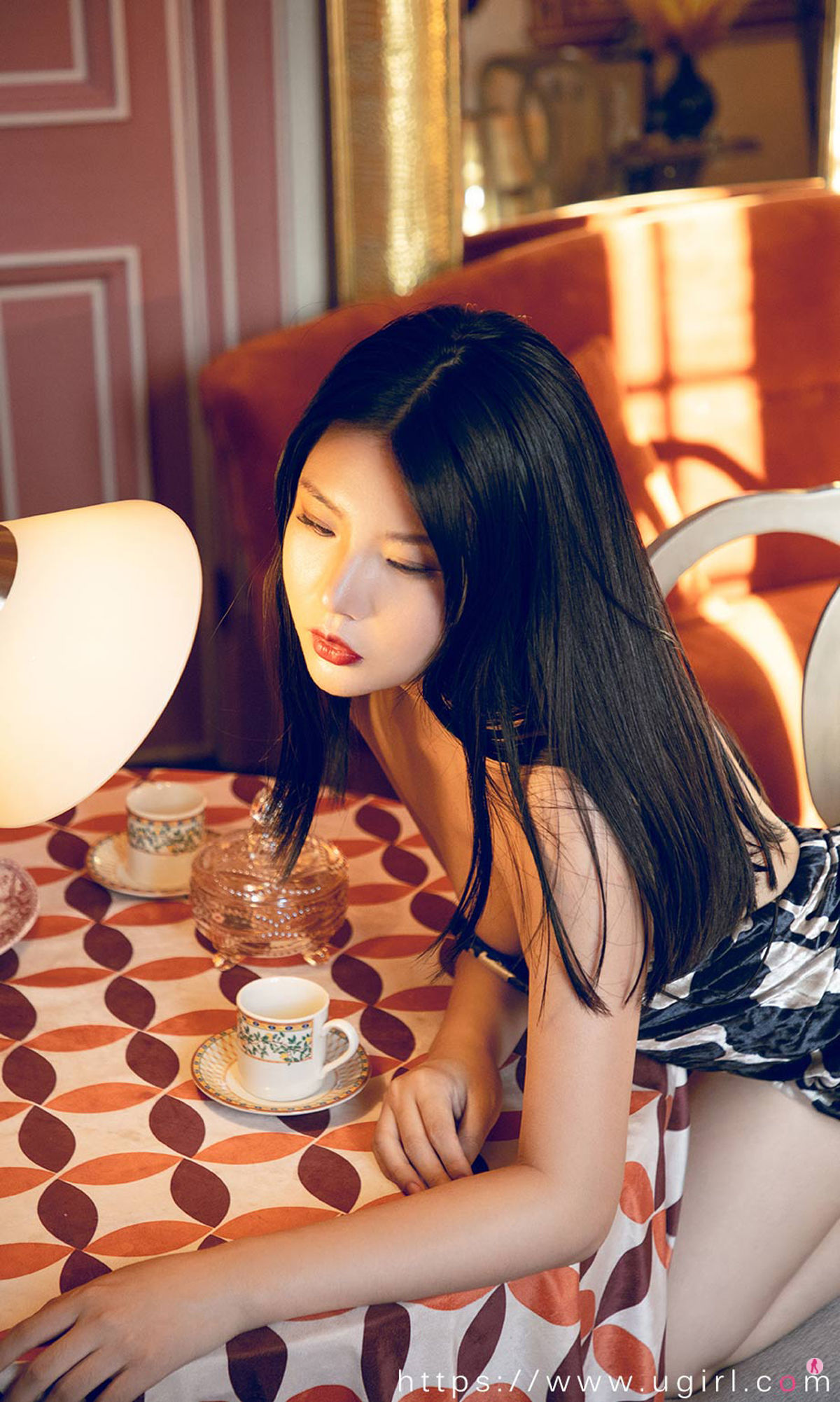 [尤果圈Ugirls] No.1932 夏夏 心痒痒_第2张