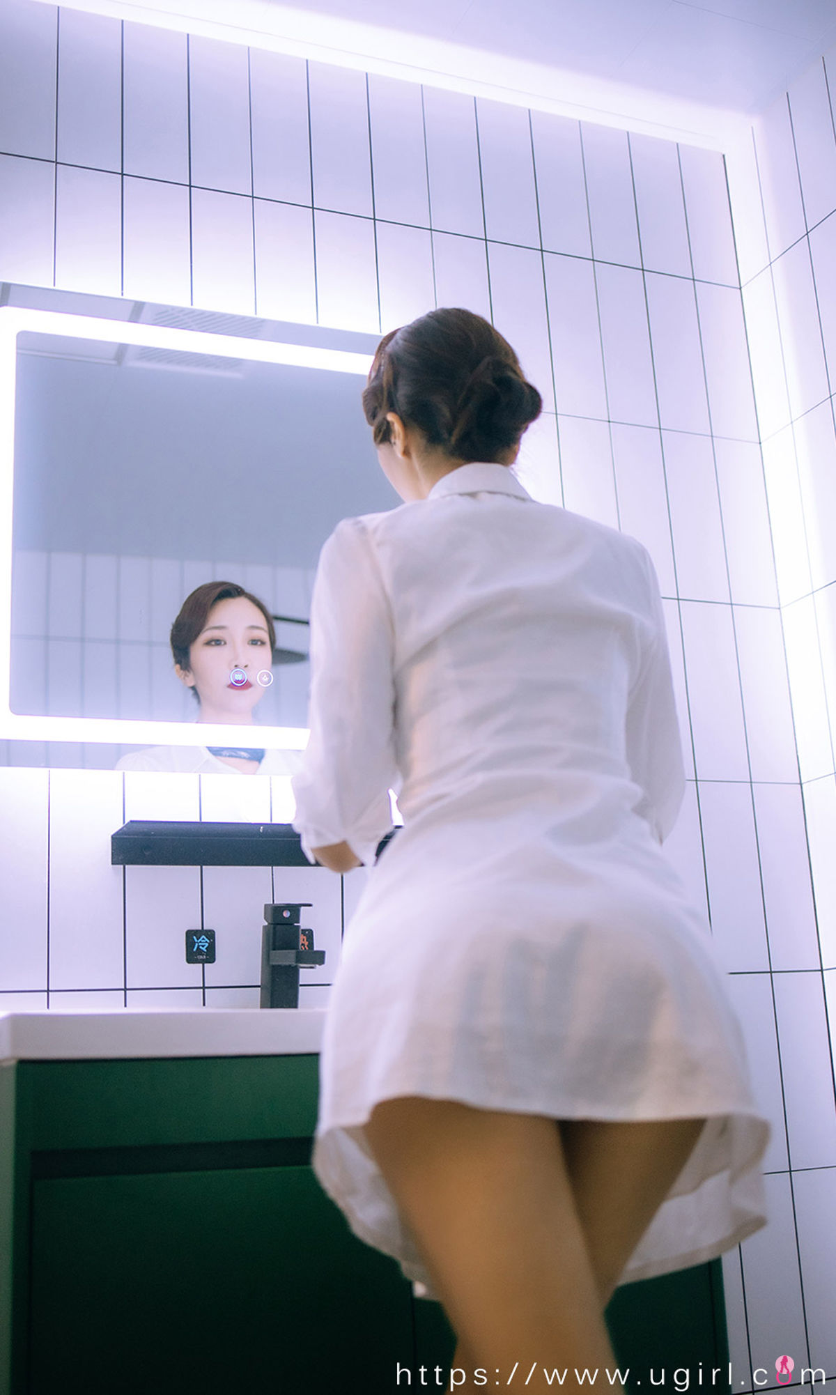 [爱尤物Ugirls] No.2193 长腿妍嫣 复古情调_第5张