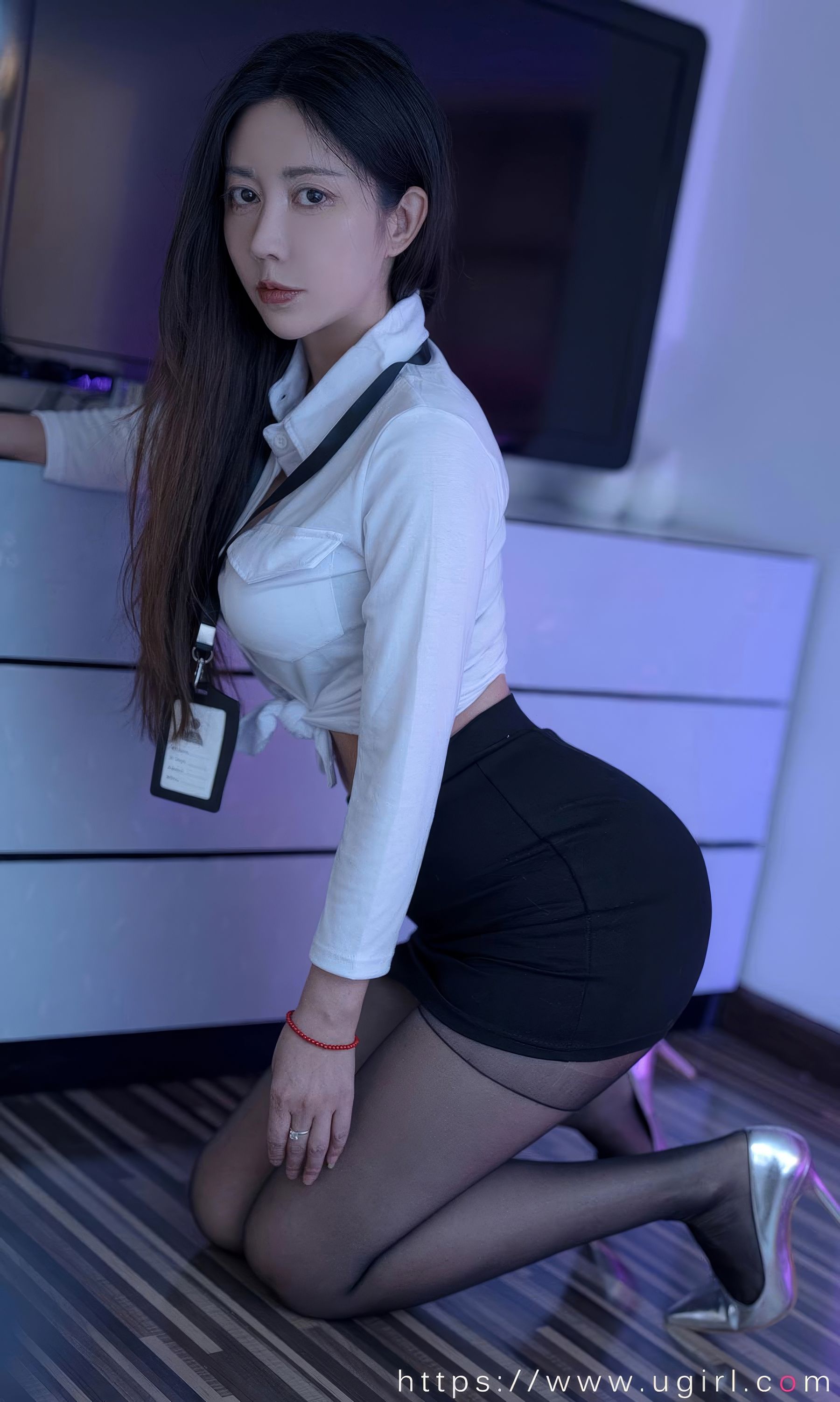 [Ugirls]爱尤物 No.2934 不经意的一触 萱宸_第5张