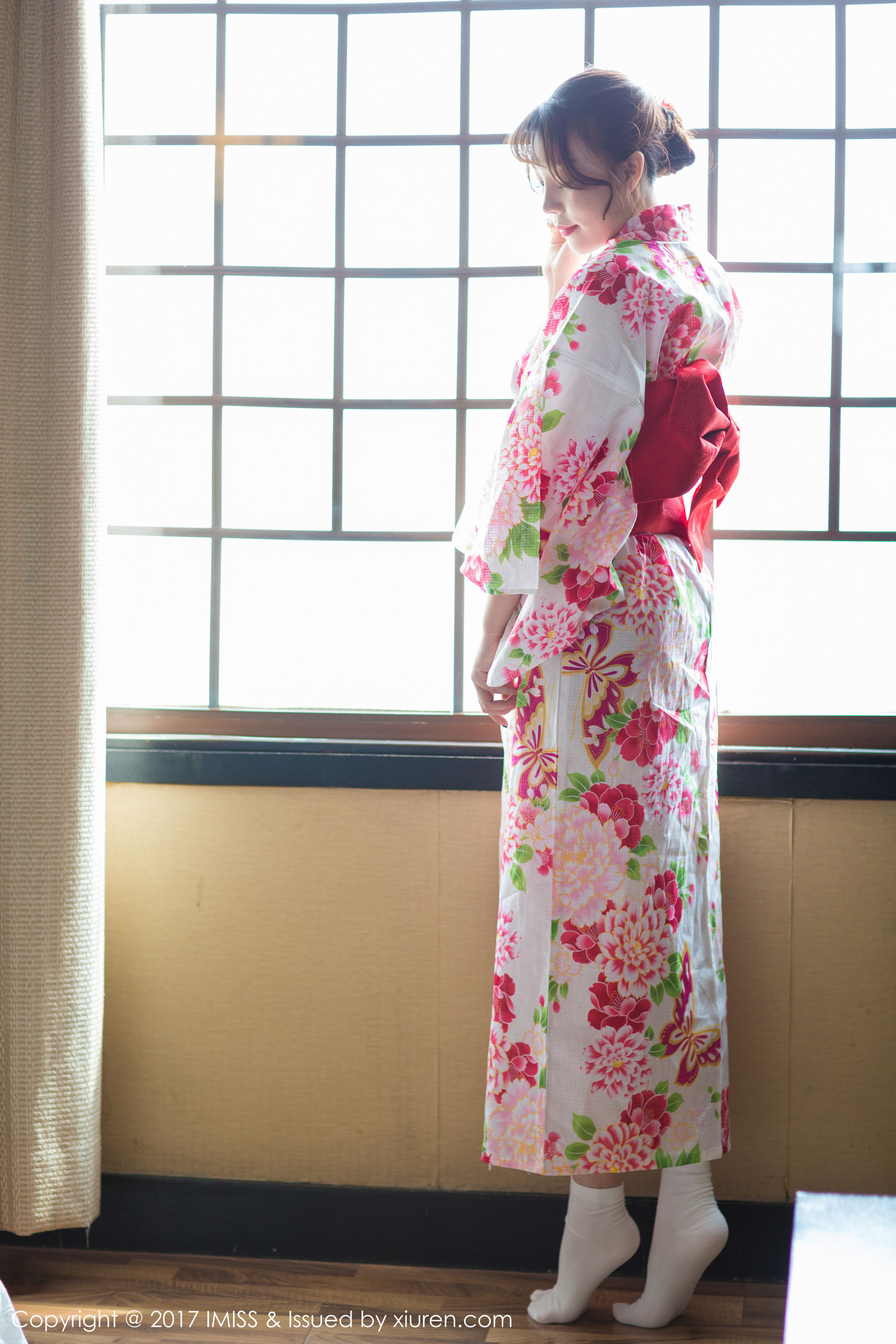 芝芝Booty《日系和服+迷你比基尼》 [爱蜜社IMISS] VOL.170_第3张