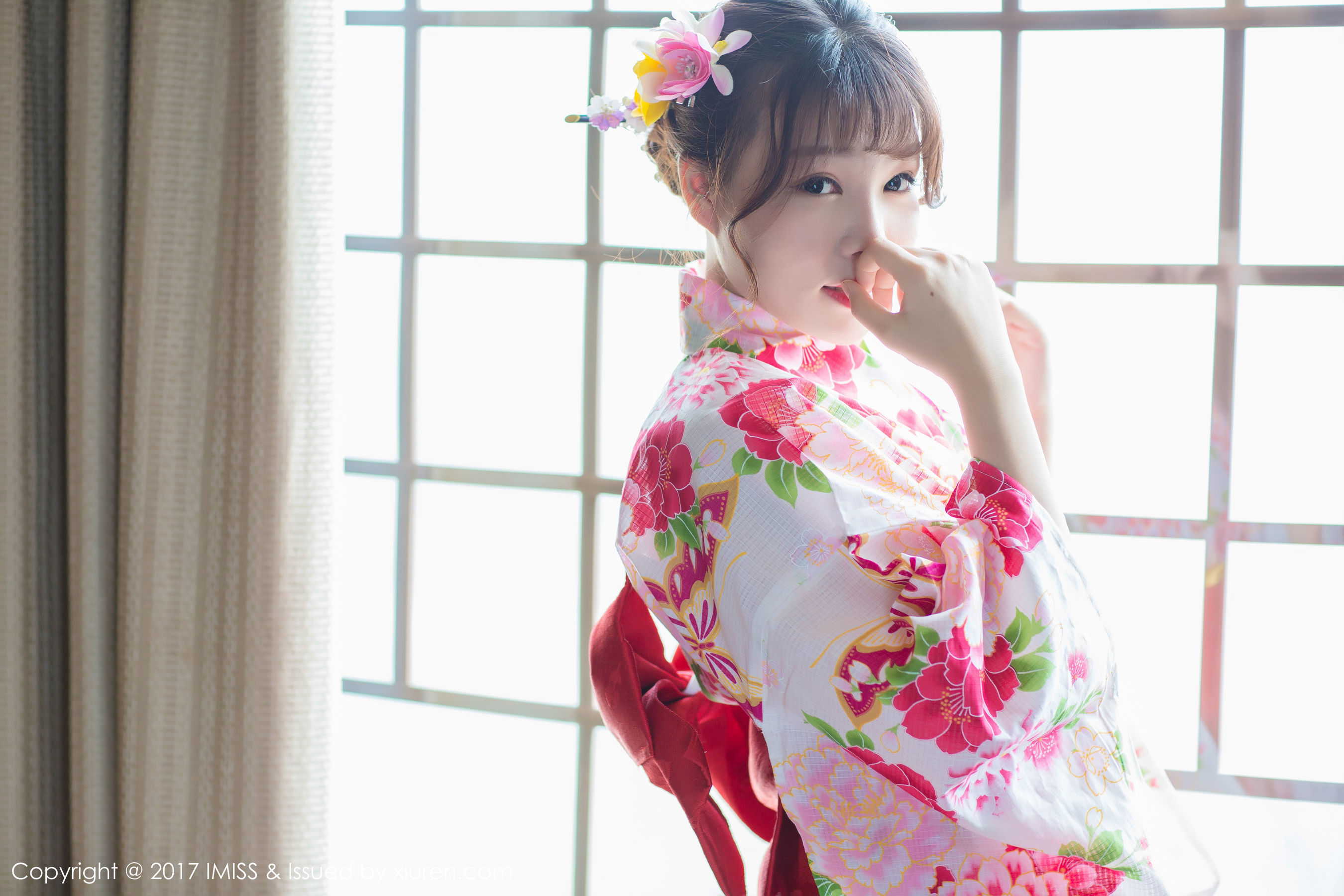 芝芝Booty《日系和服+迷你比基尼》 [爱蜜社IMISS] VOL.170_第4张