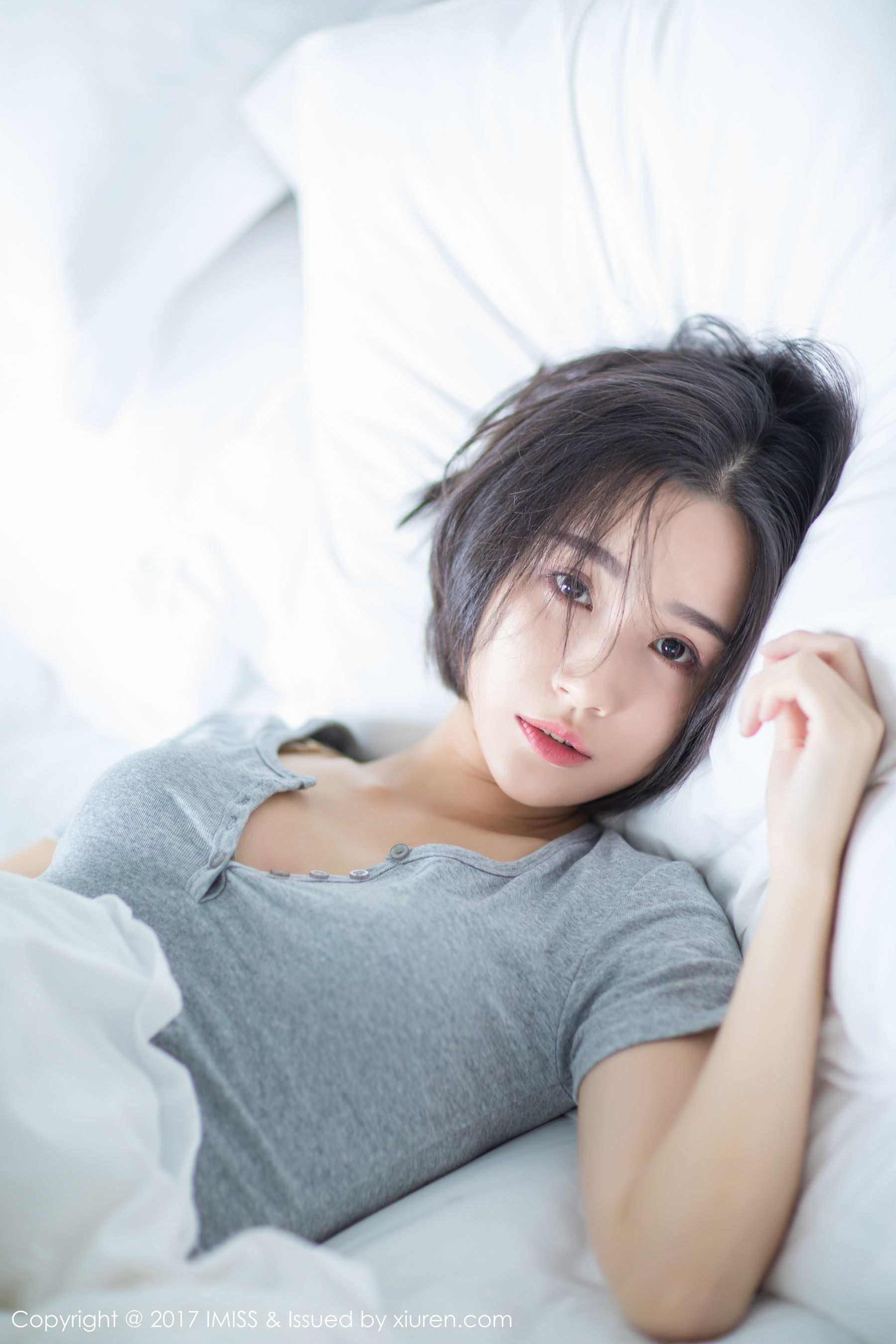 莉雅Livia《日系短发女神》 [爱蜜社IMISS] VOL.178_第3张