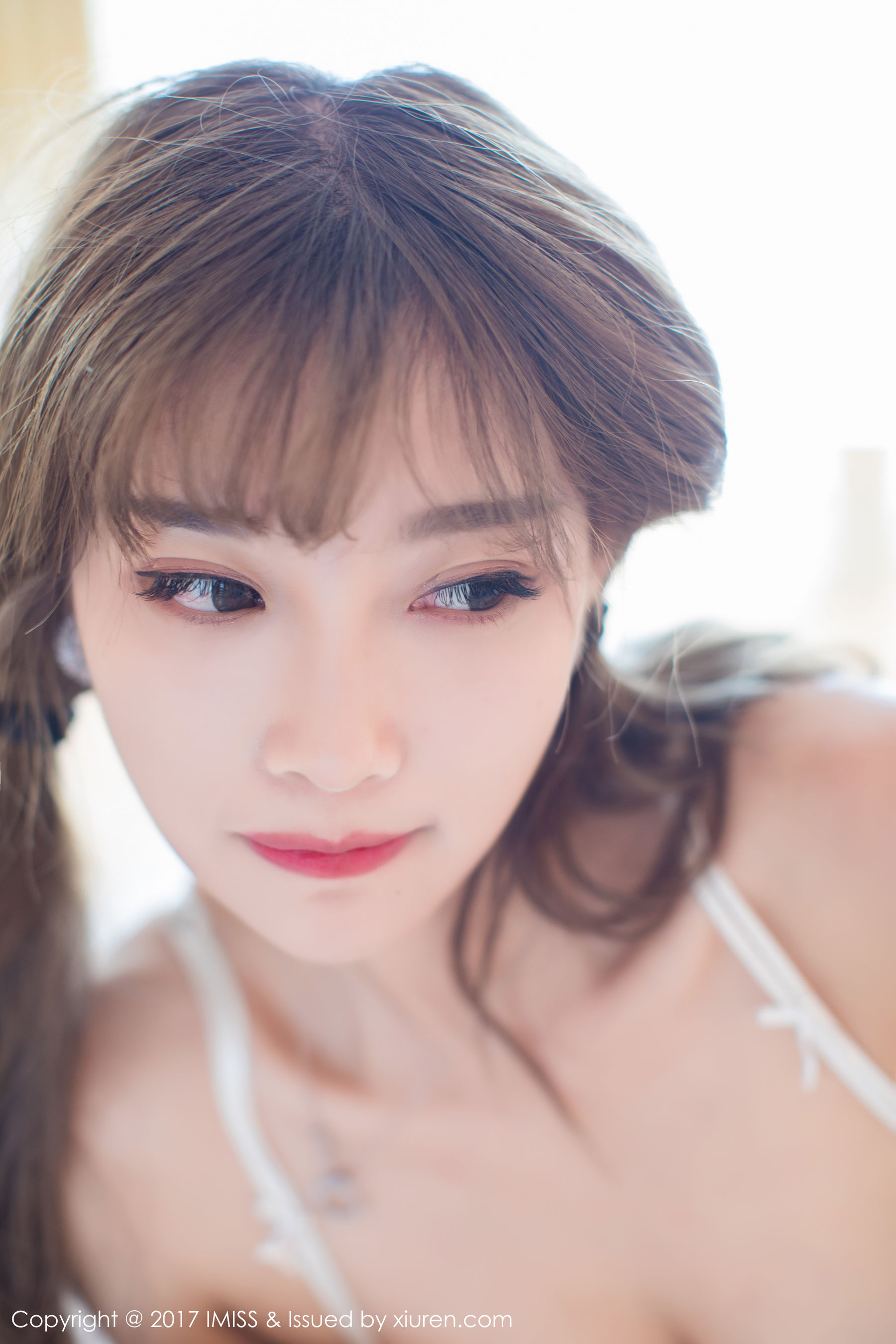 杨晨晨sugar《蕾丝网袜与性感比基尼》 [爱蜜社IMiss] Vol.183_第4张