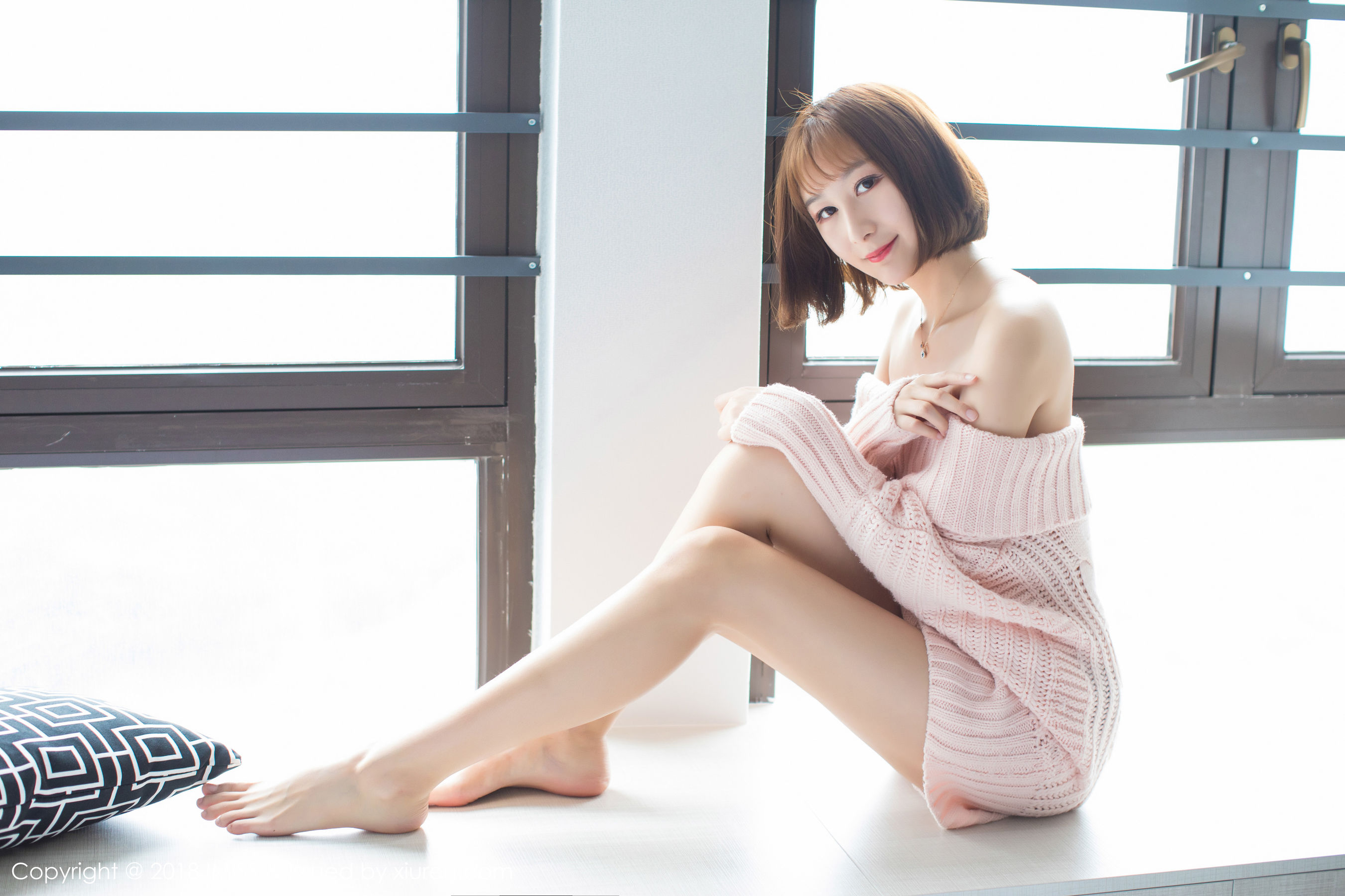 九尾Ivy-《性感极致的丝袜美腿诱惑》 [爱蜜社IMiss] Vol.240_第4张