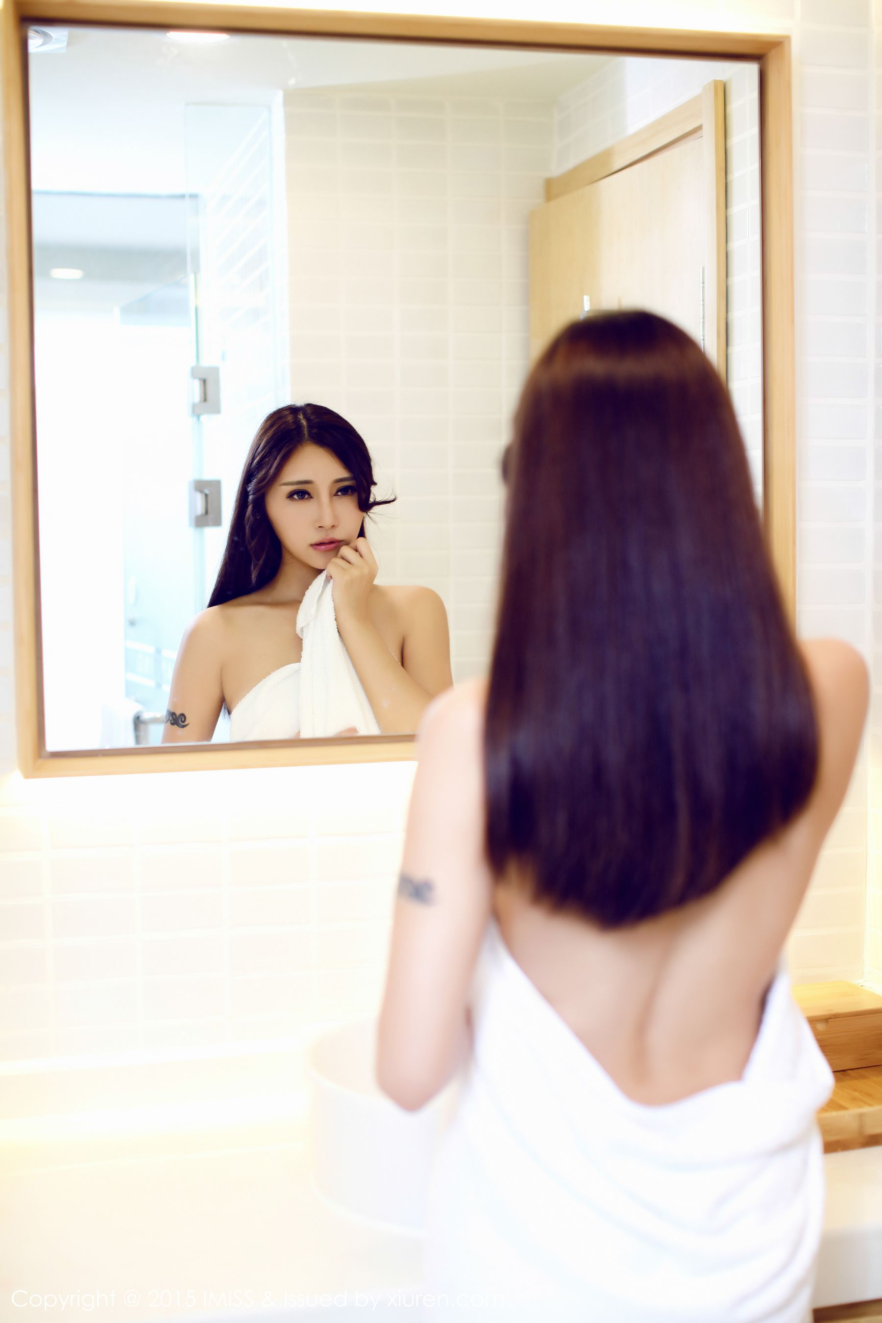 樂樂Mango《浴巾裹胸+丁字裤》 [爱蜜社IMiss] Vol.009_第4张