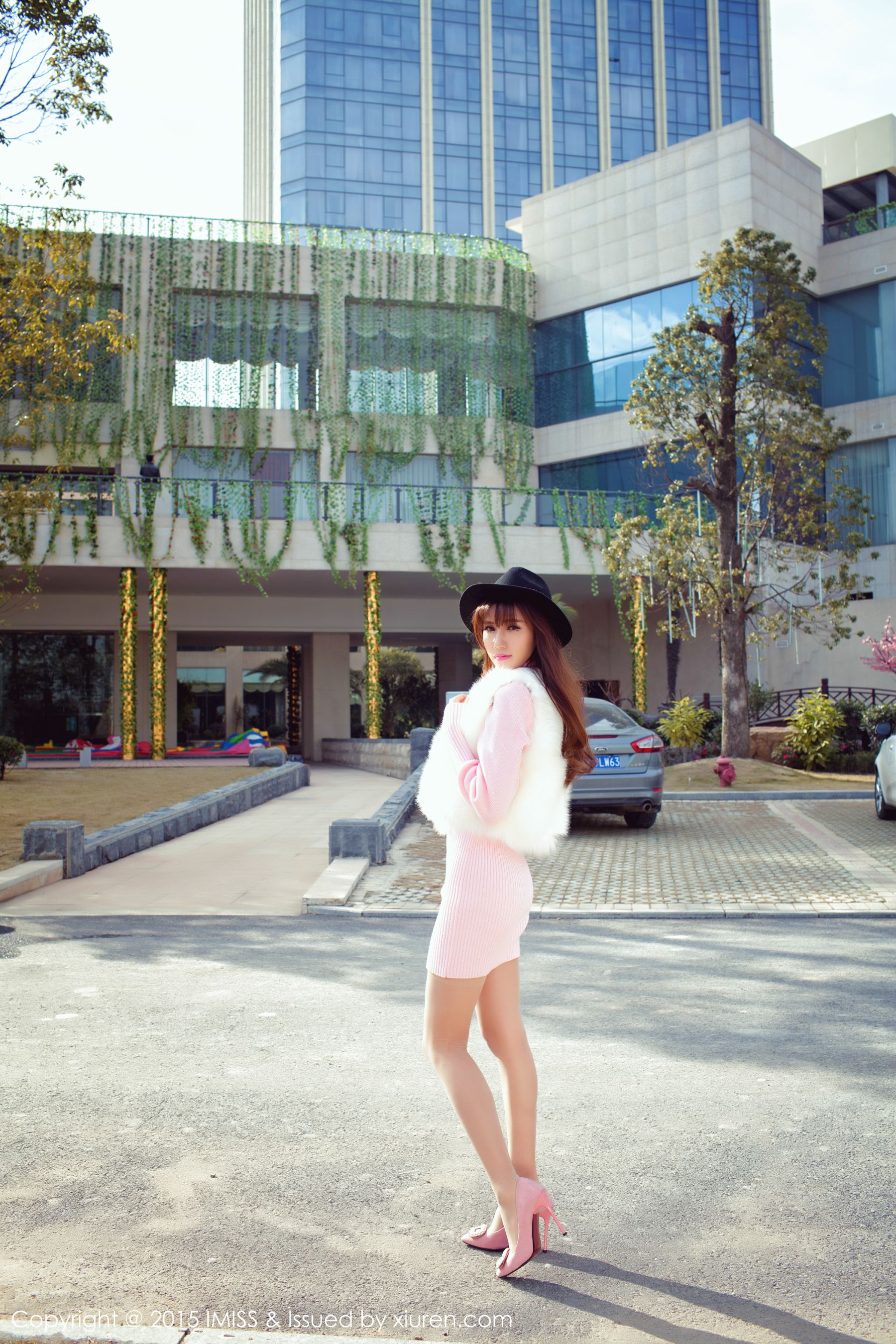 气质美女@Sandy陈天扬 《同程旅拍》 [爱蜜社IMiss] Vol.011_第2张