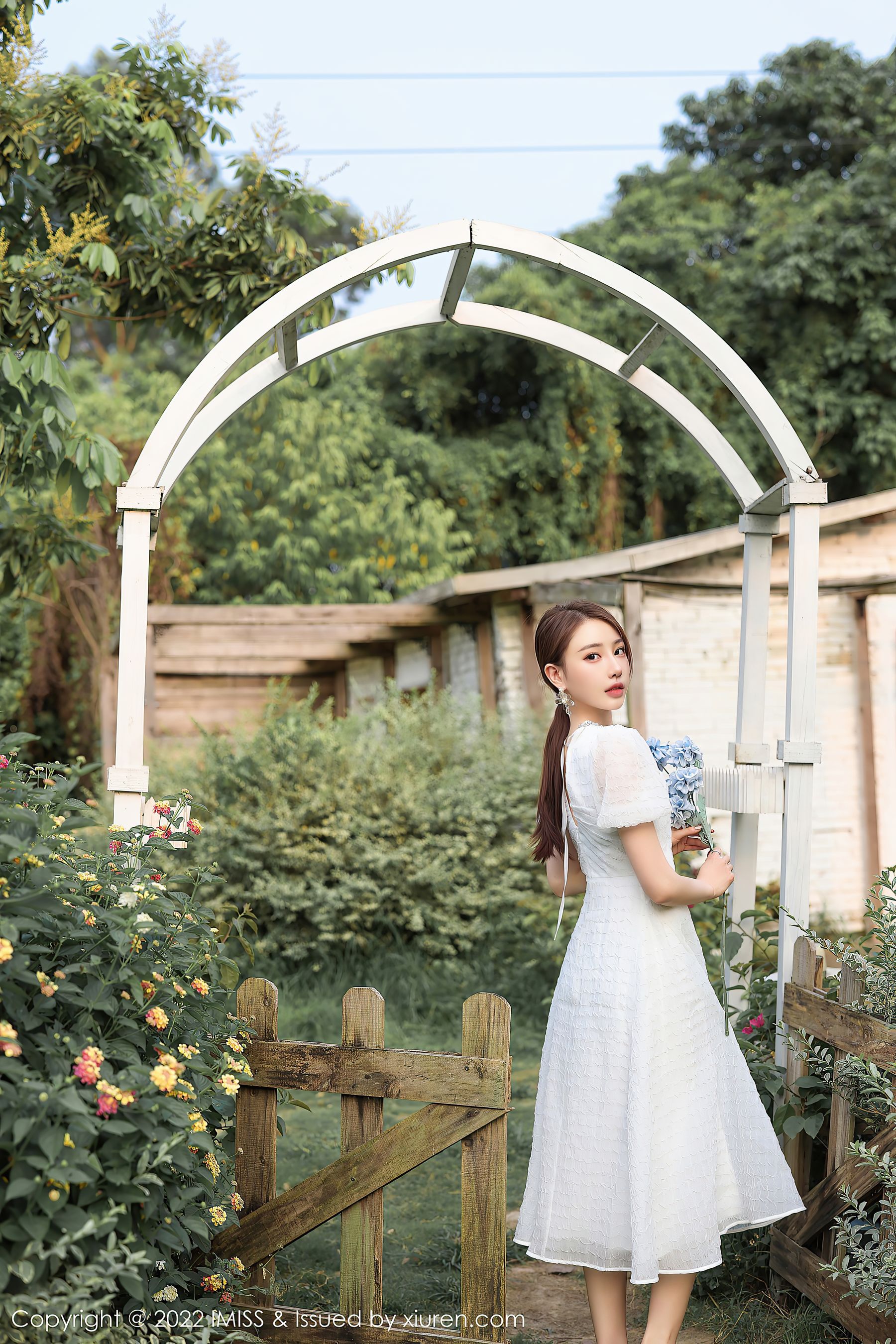 [爱蜜社IMiss] Vol.682 Lynn刘奕宁_第2张