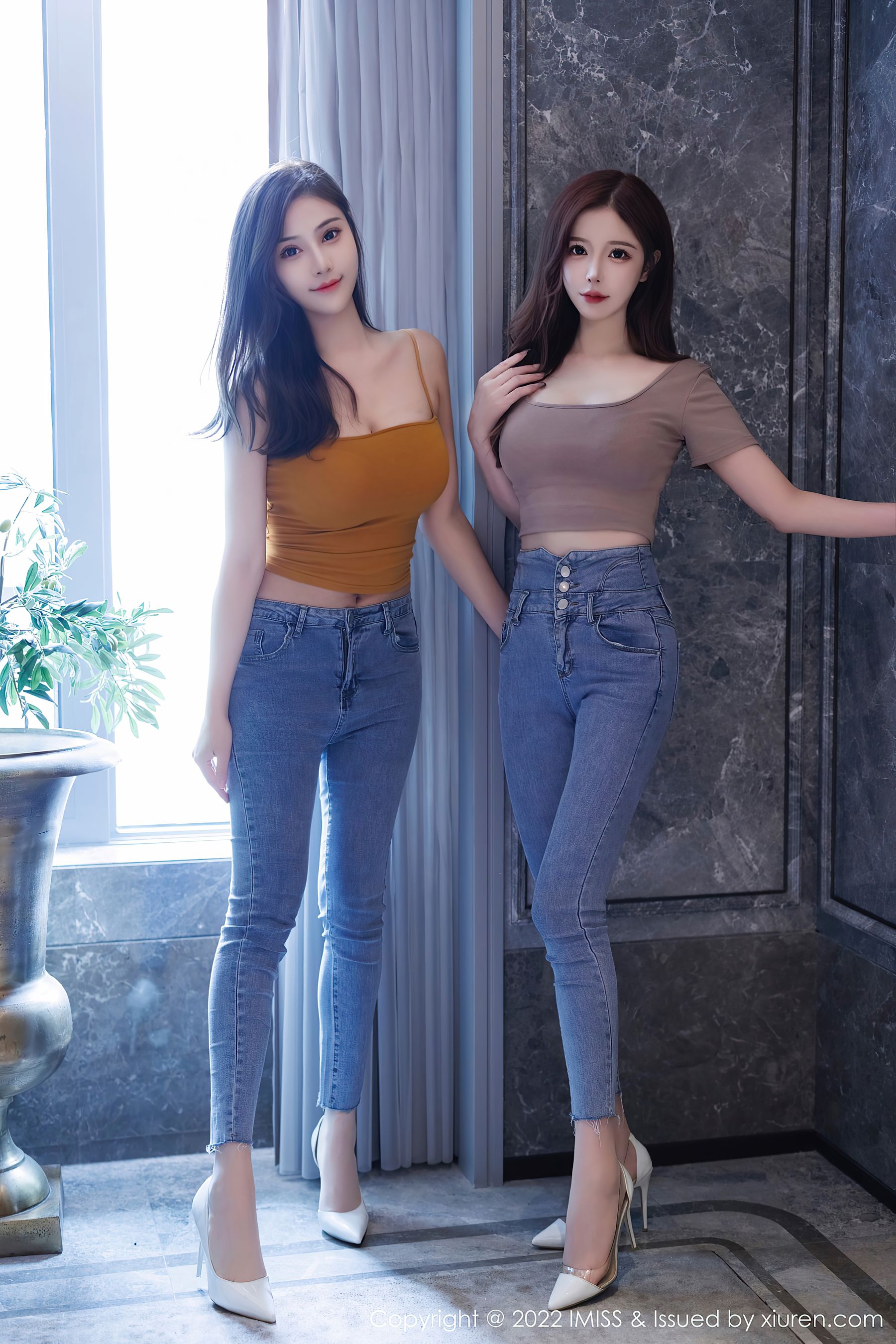 [爱蜜社IMiss] Vol.697 @Lavinia肉肉&@LindaLinda 模特合集_第5张