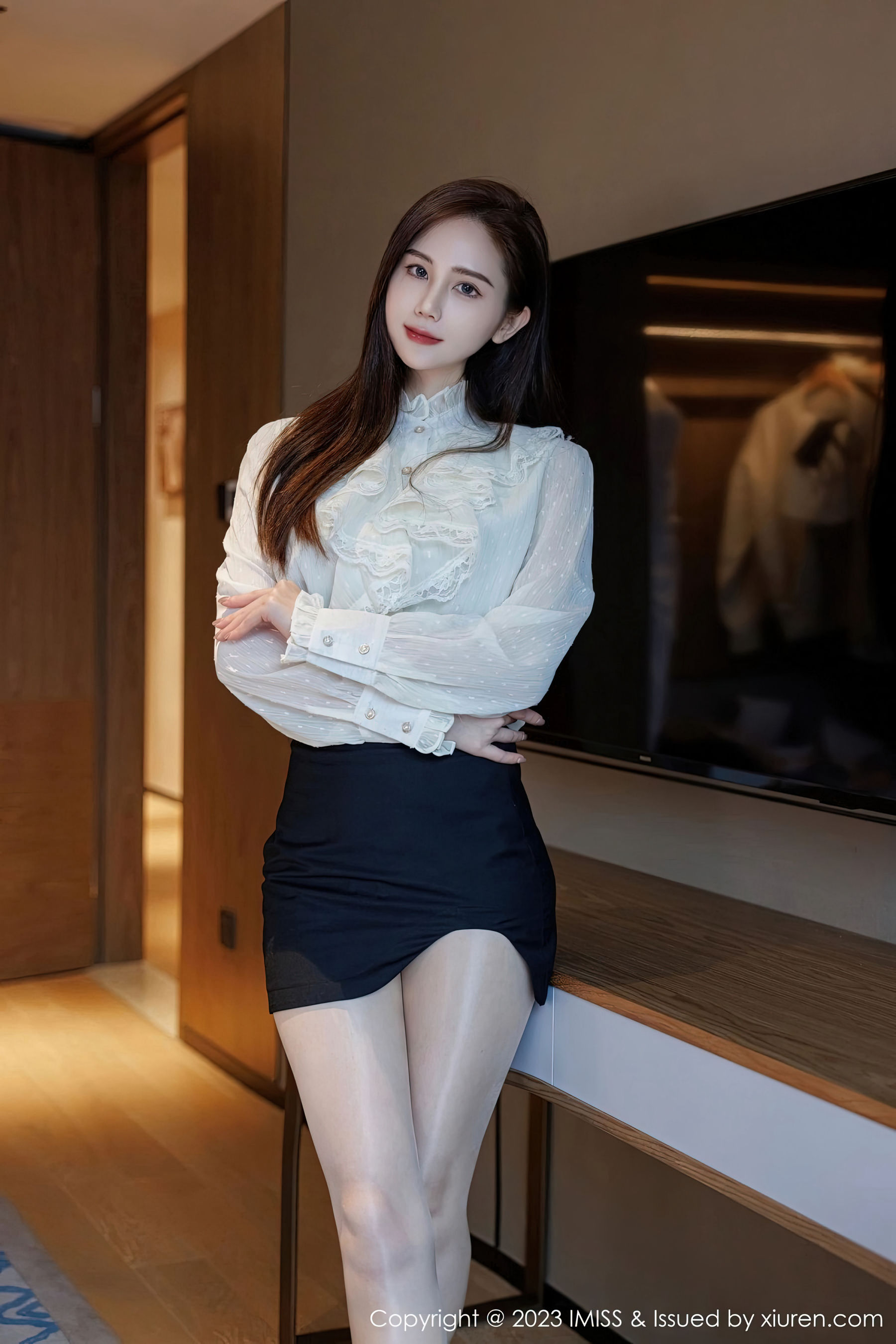 [IMiss]爱蜜社 2023.03.13 Vol.722 SISY思_第3张