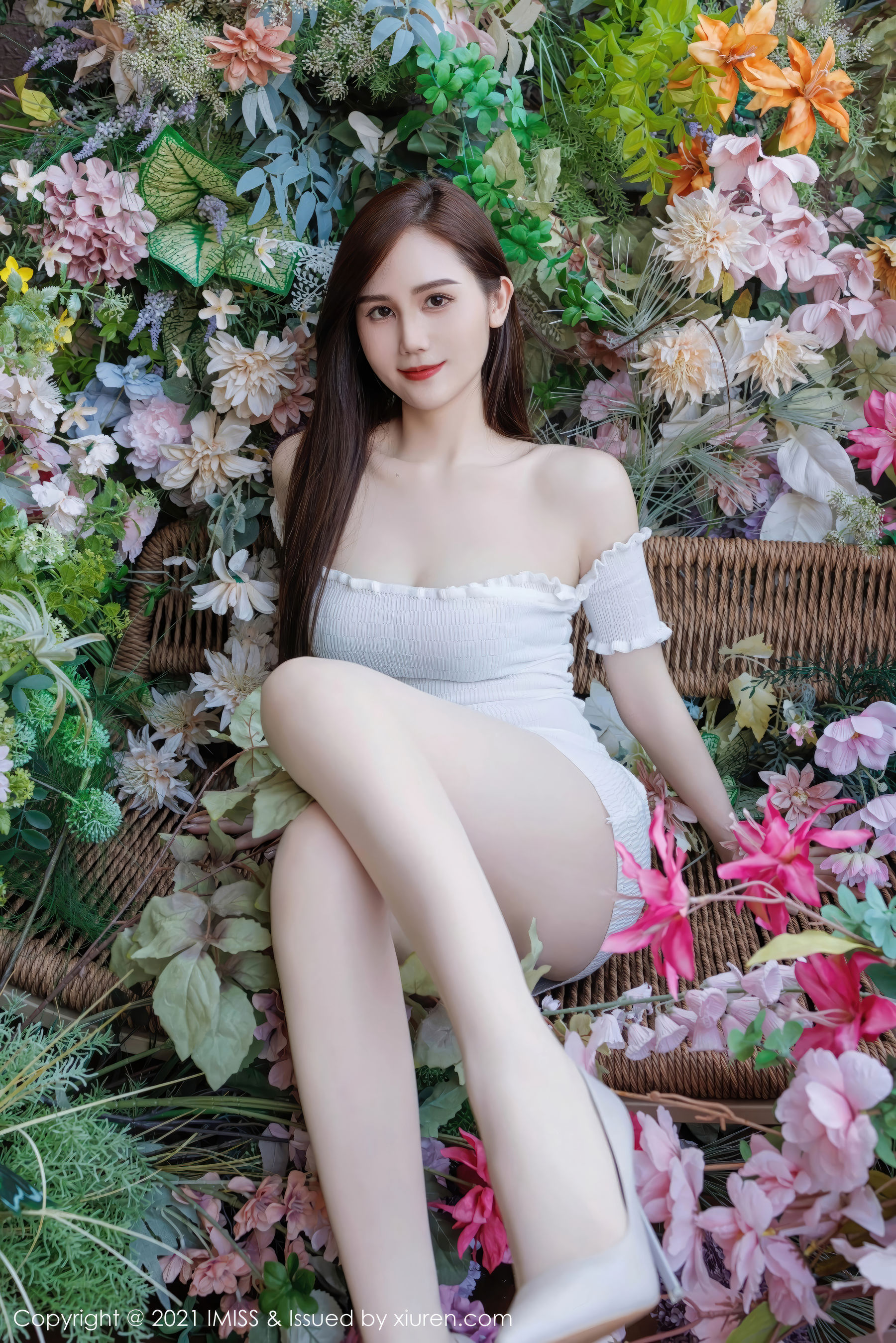 [IMiss]爱蜜社 2023.12.11 Vol.761 SISY思_第3张