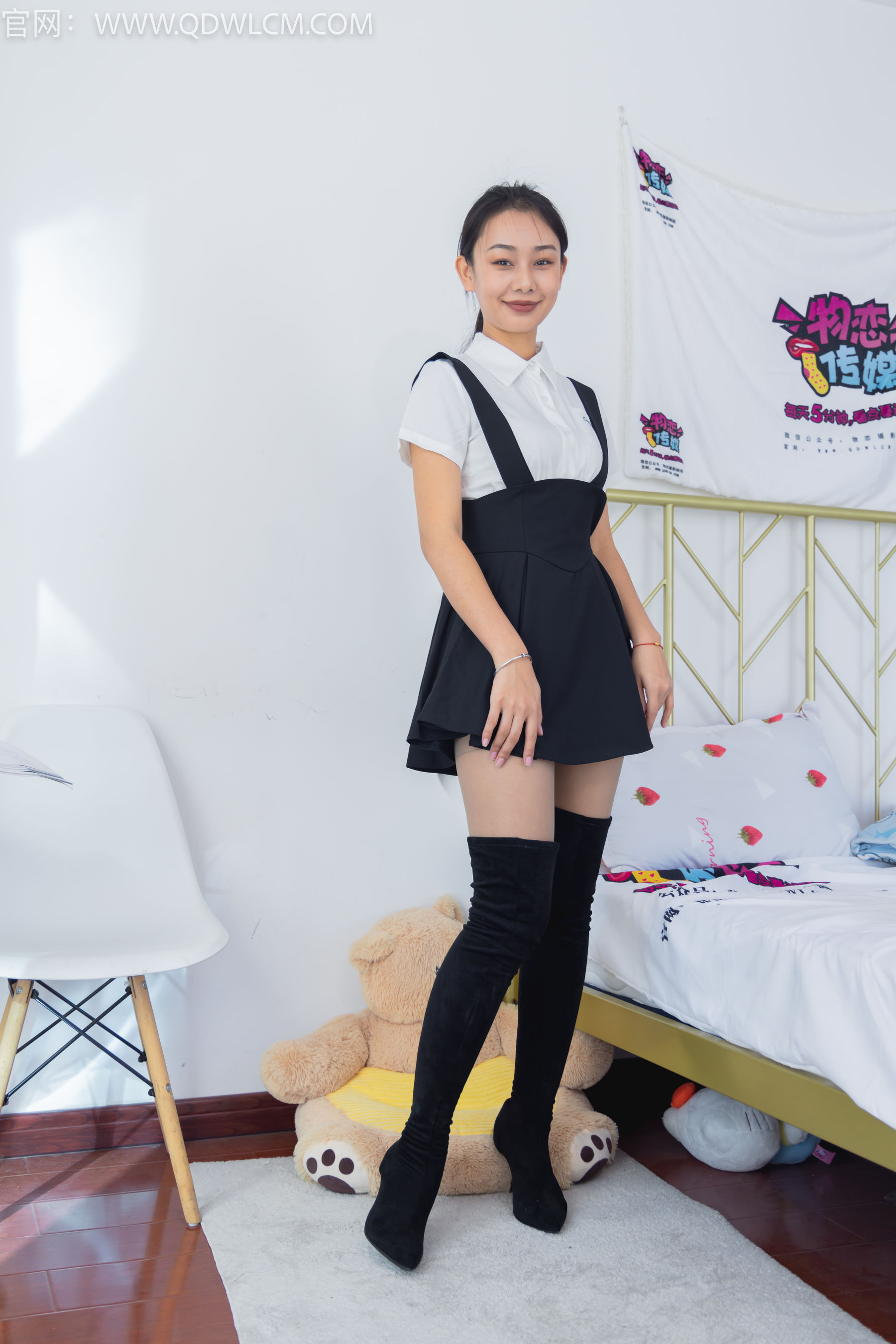 物恋传媒 No.1422 岚岚-自由的飞翔_第2张