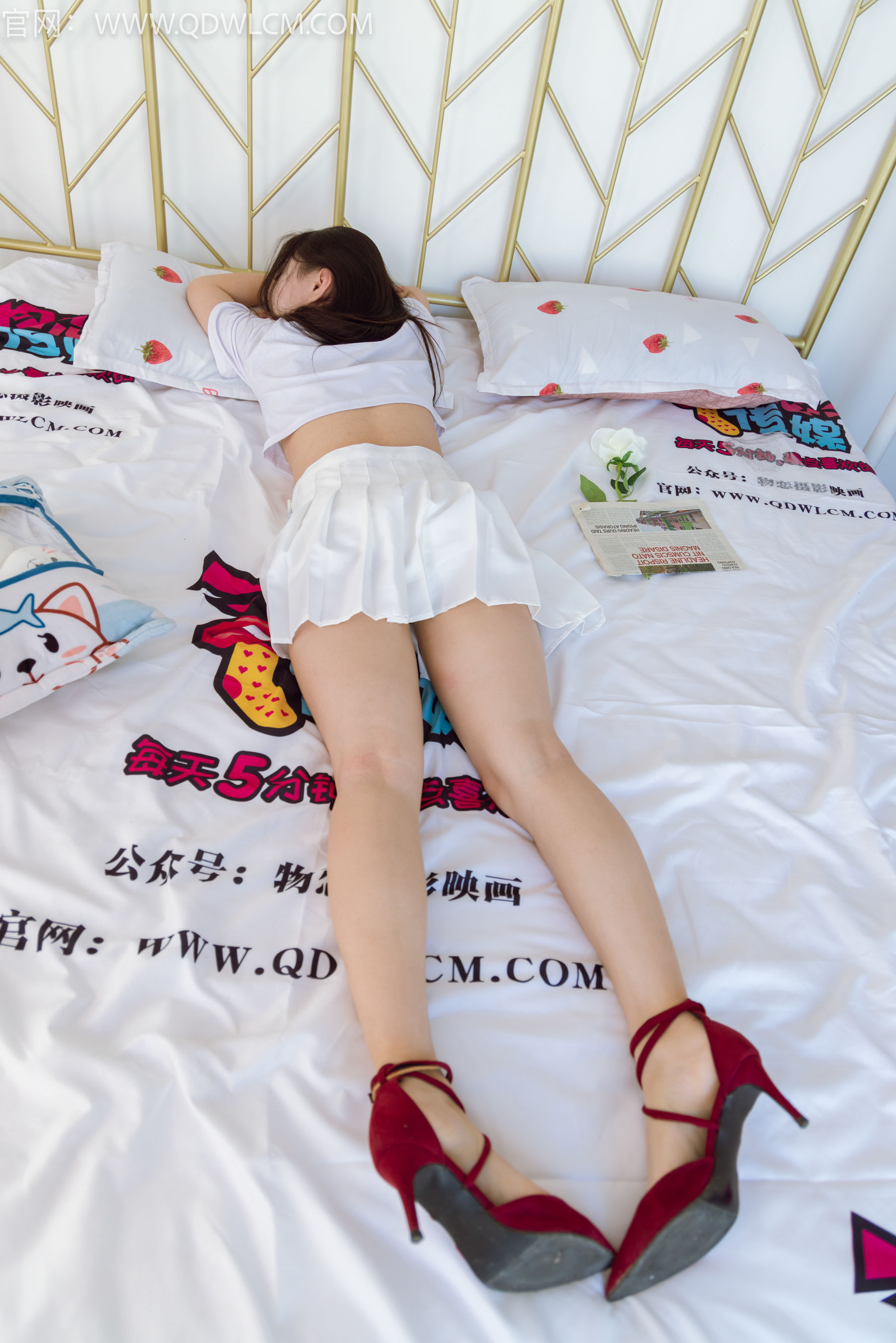 物恋传媒 No.1425 美兔-泛黄的回忆_第5张